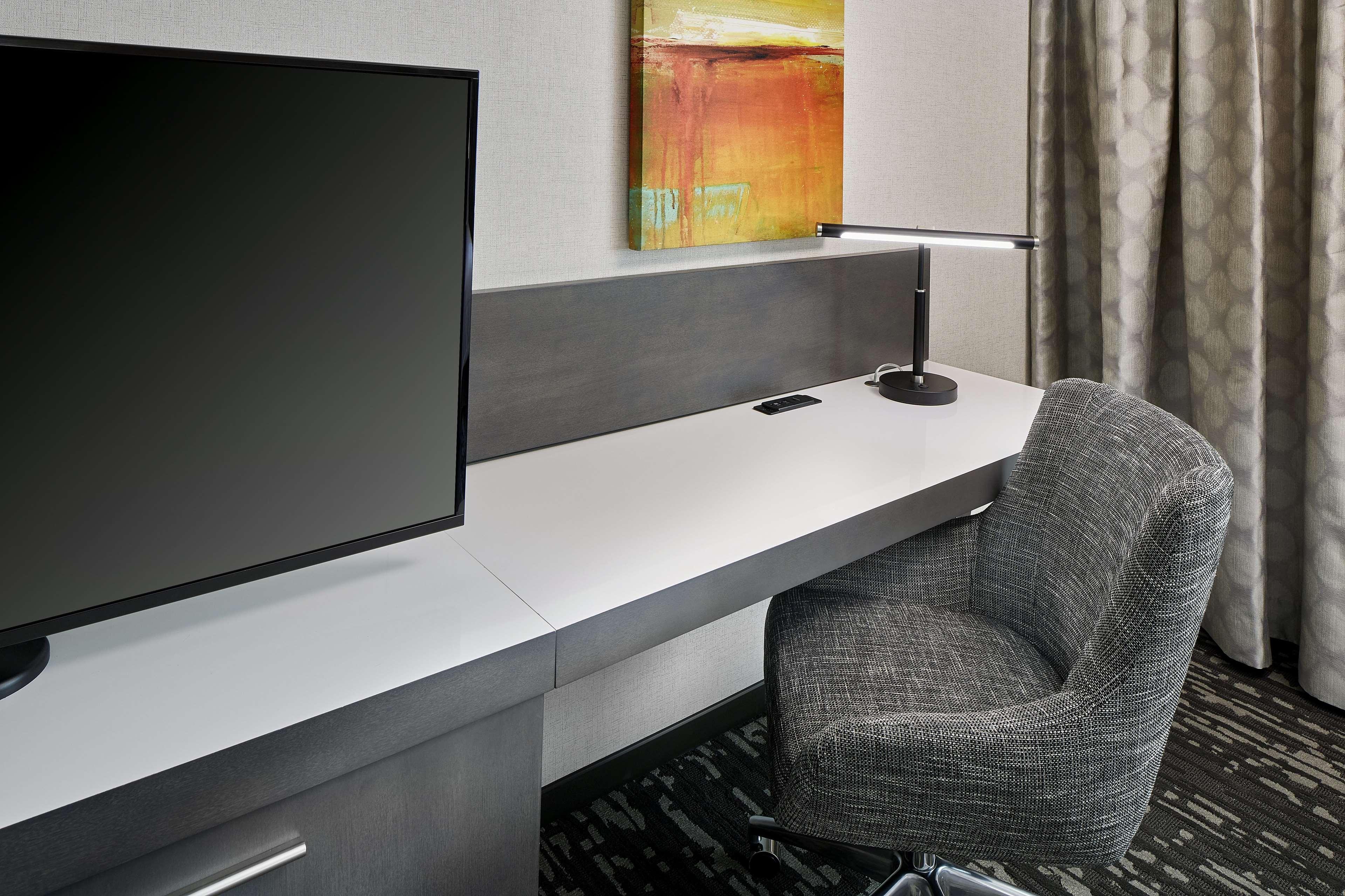 Room Premium King Bed