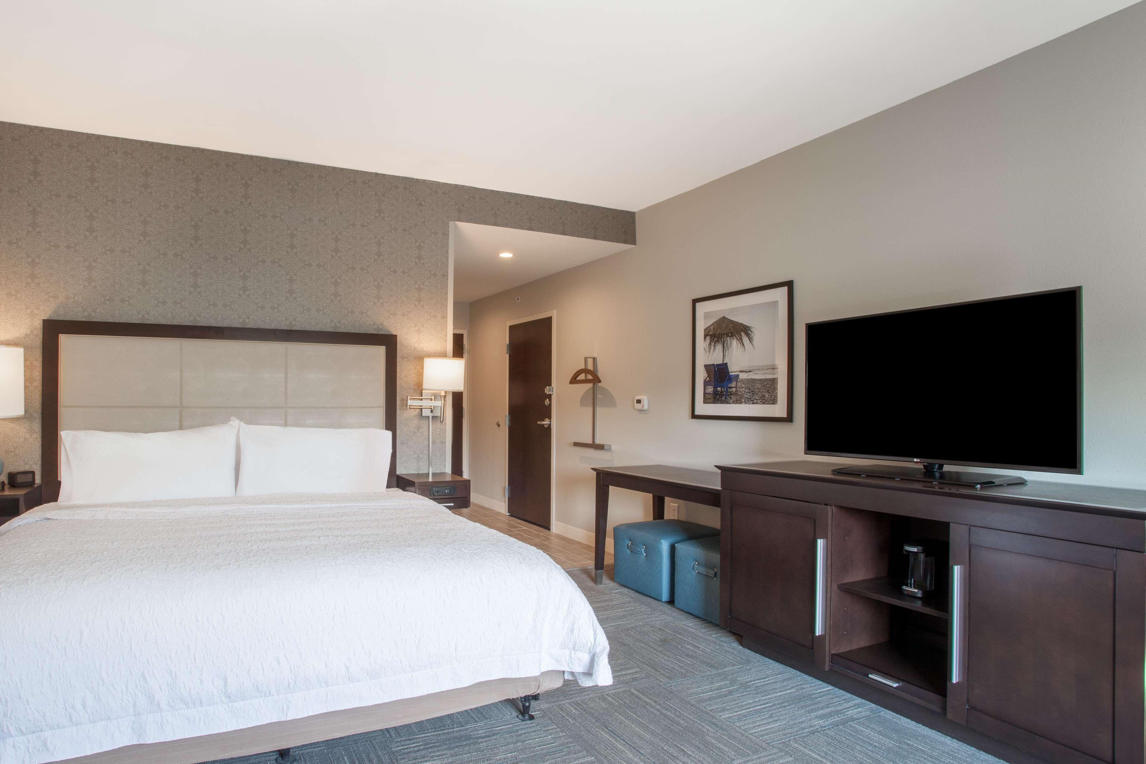 Double King Bed Non Smoking