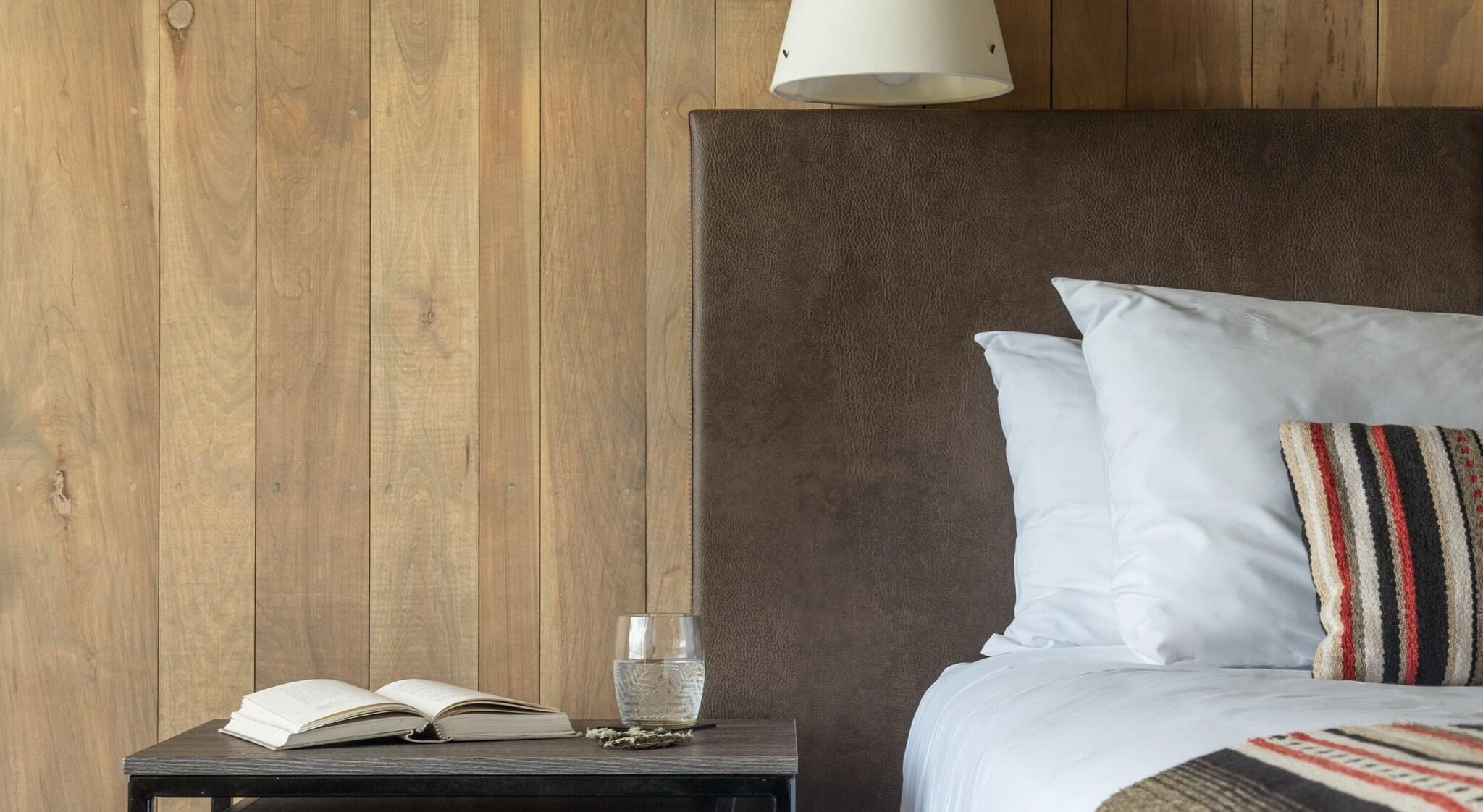 Twin Deluxe Pool View