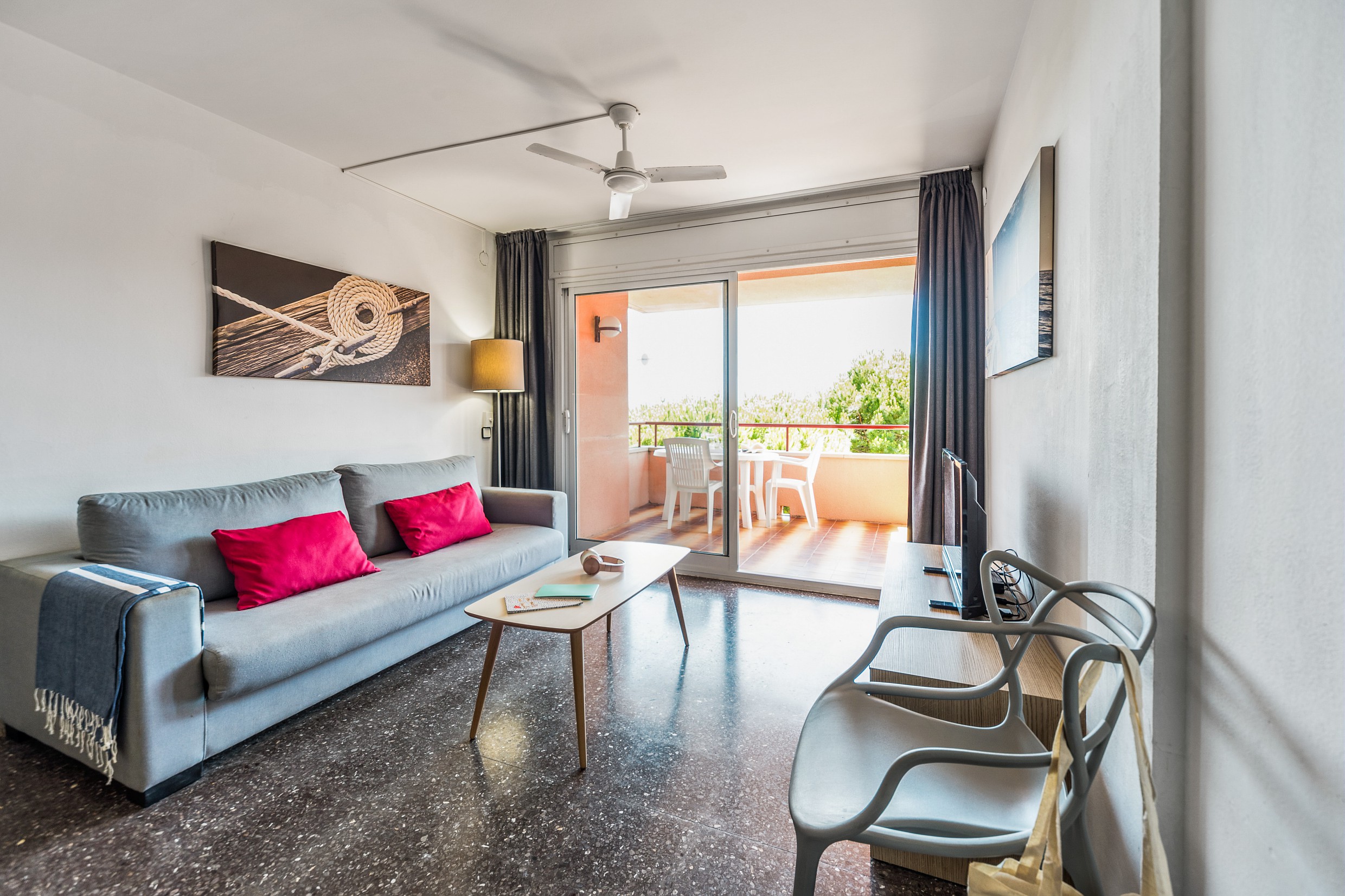 Apartment Capacity 8 Three Bedrooms