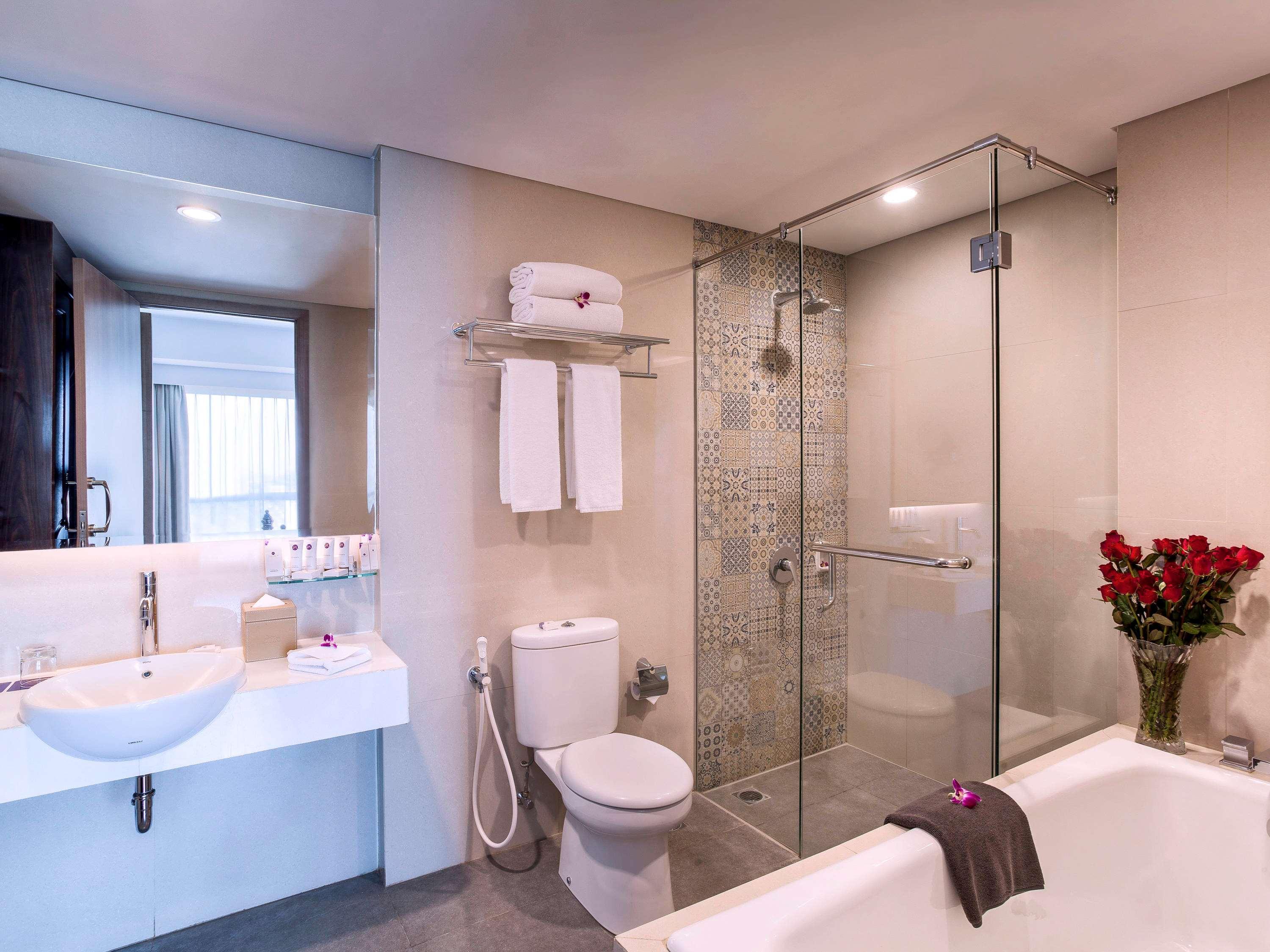 Suite Deluxe King Bed