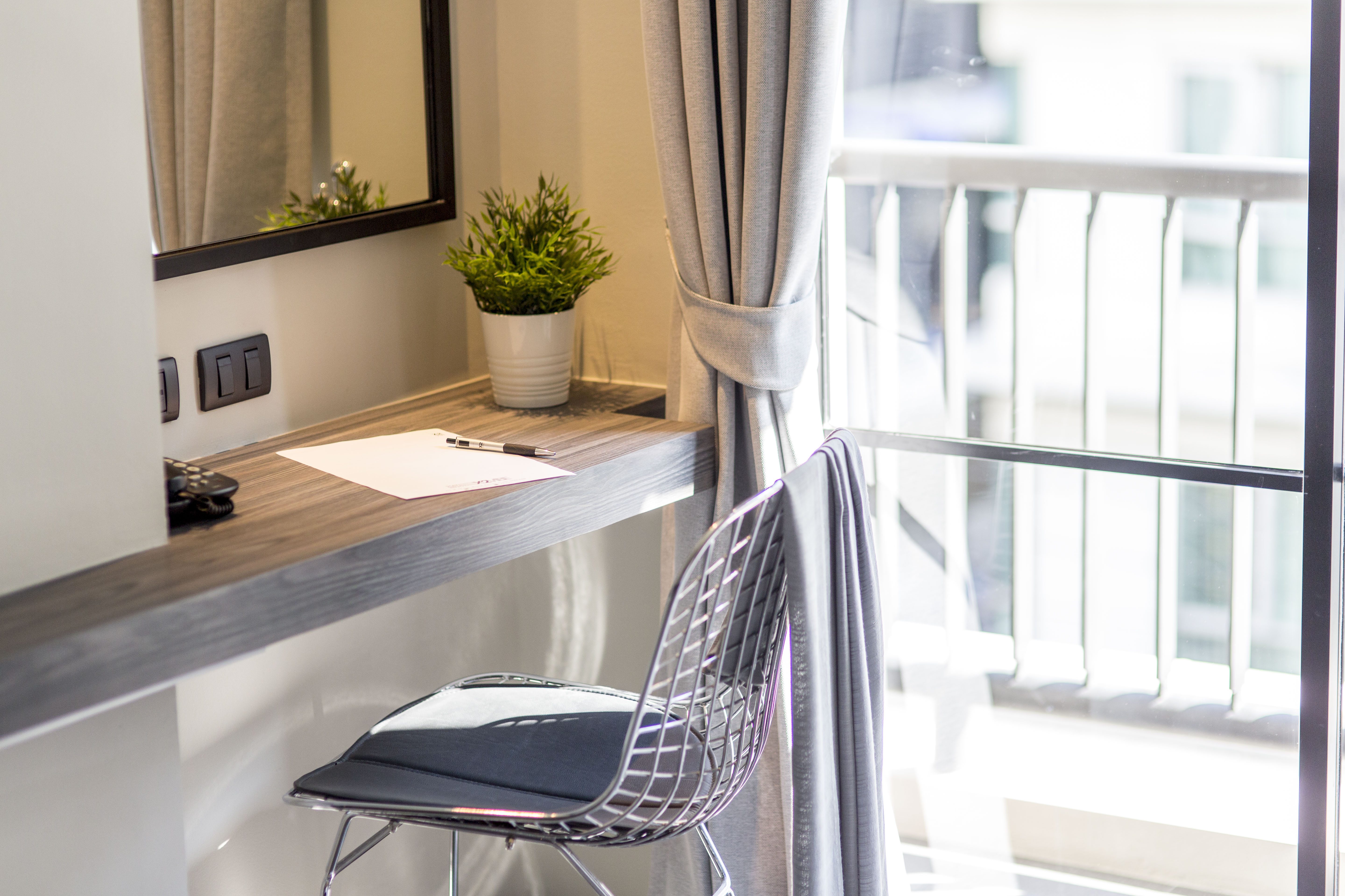 Double or Twin Standard