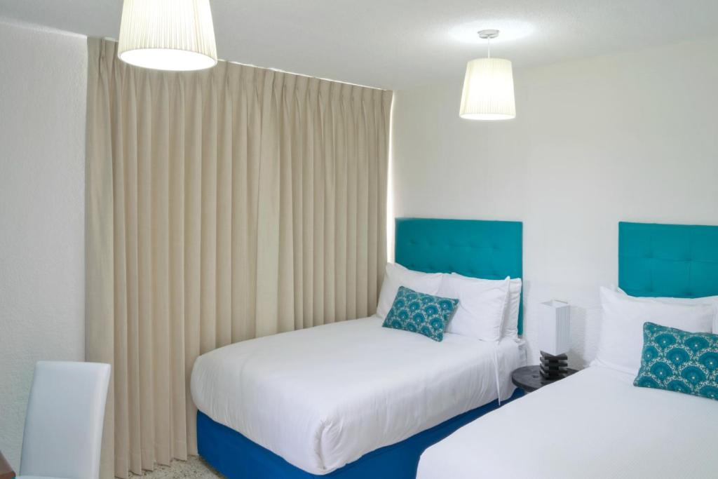 Double or Twin Standard