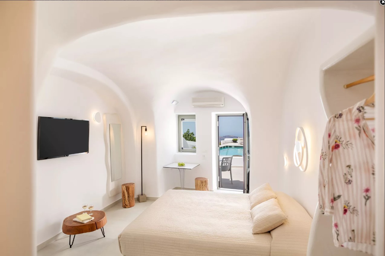 Double or Twin Pool View