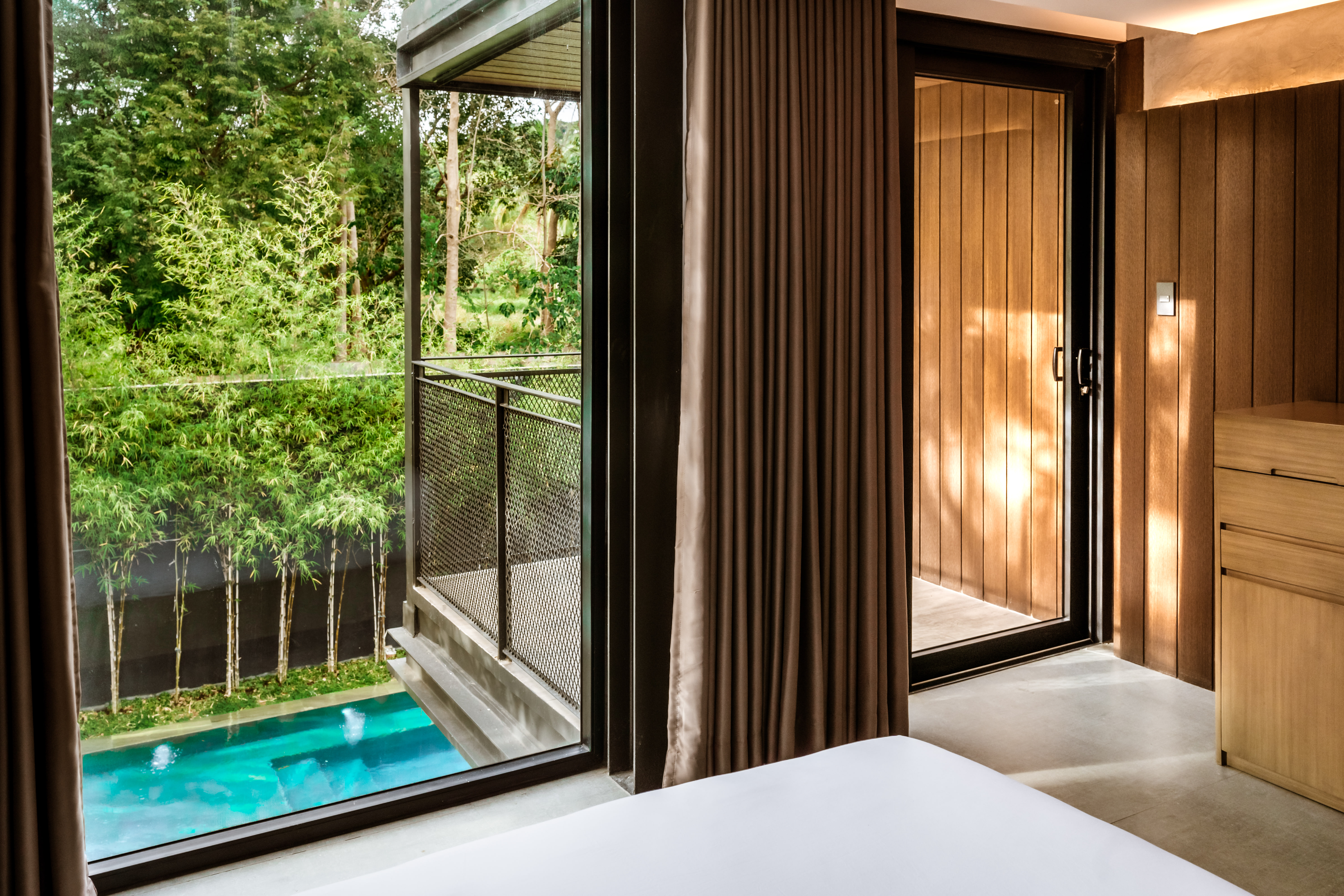 Double Pool View King Bed