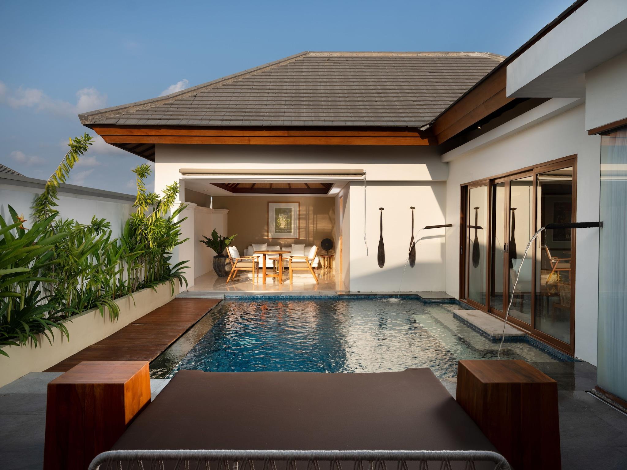 Villa Pool View
