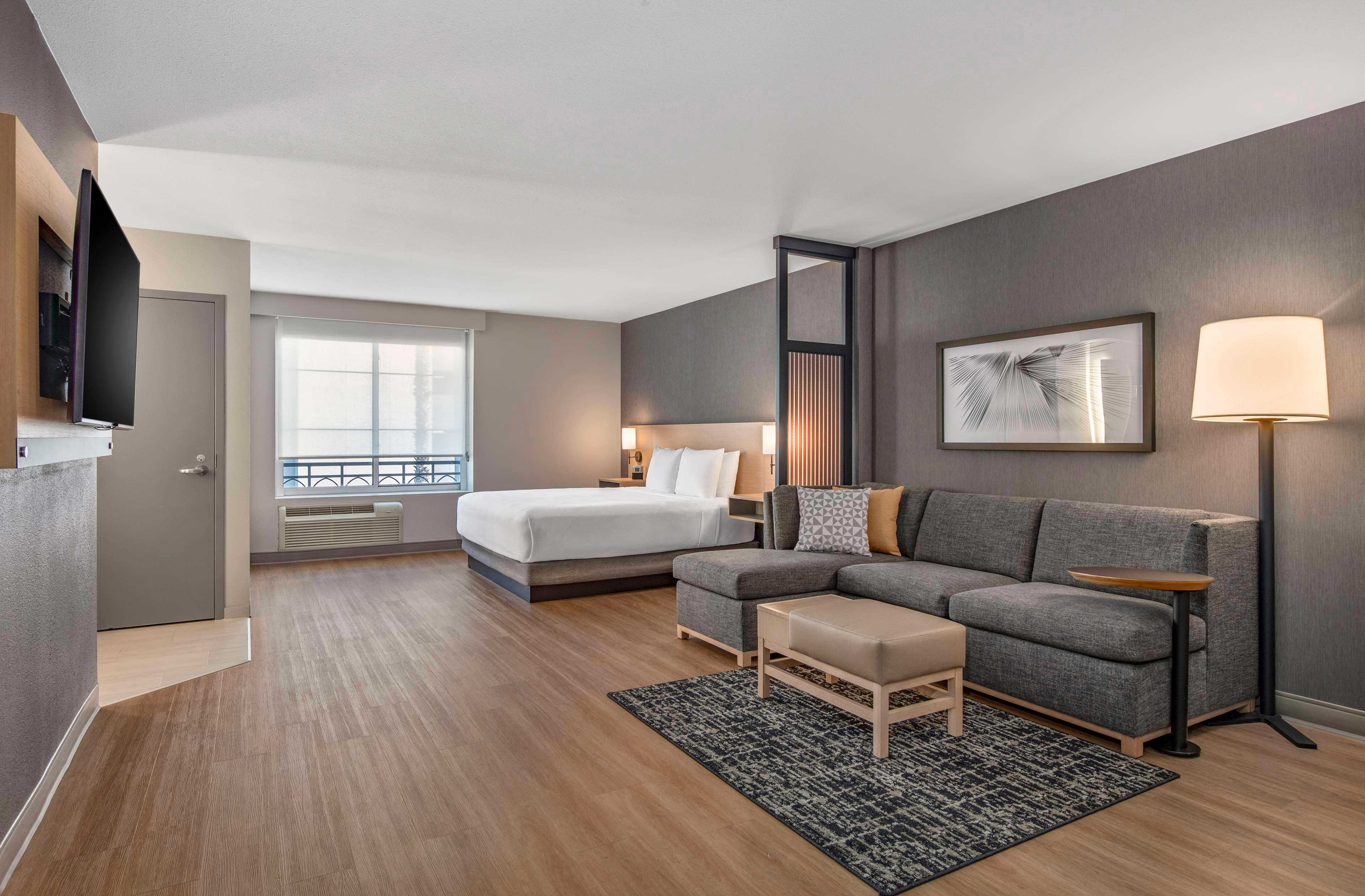 Double King Size Bed