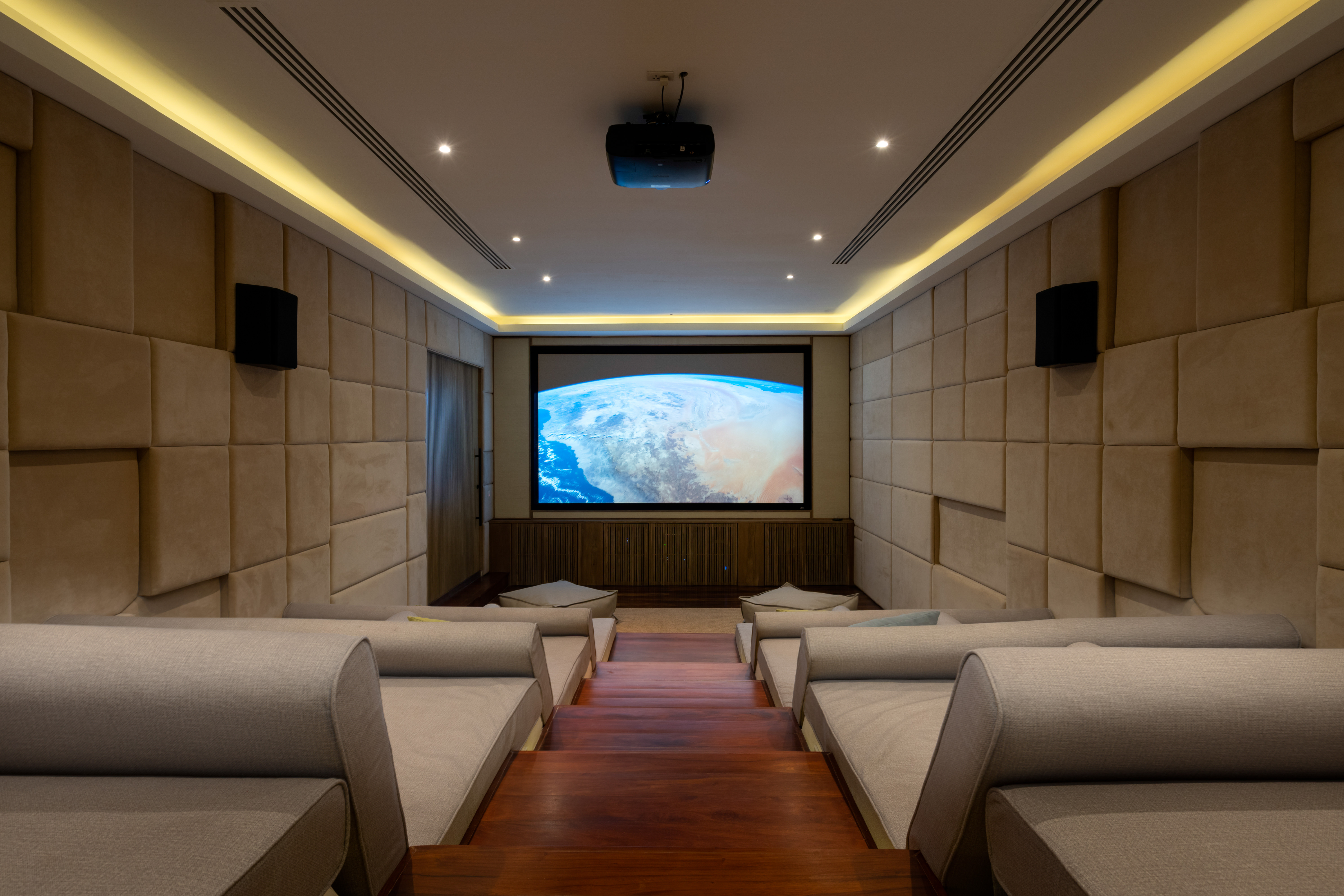 Villa Seven Bedrooms with Private Pool