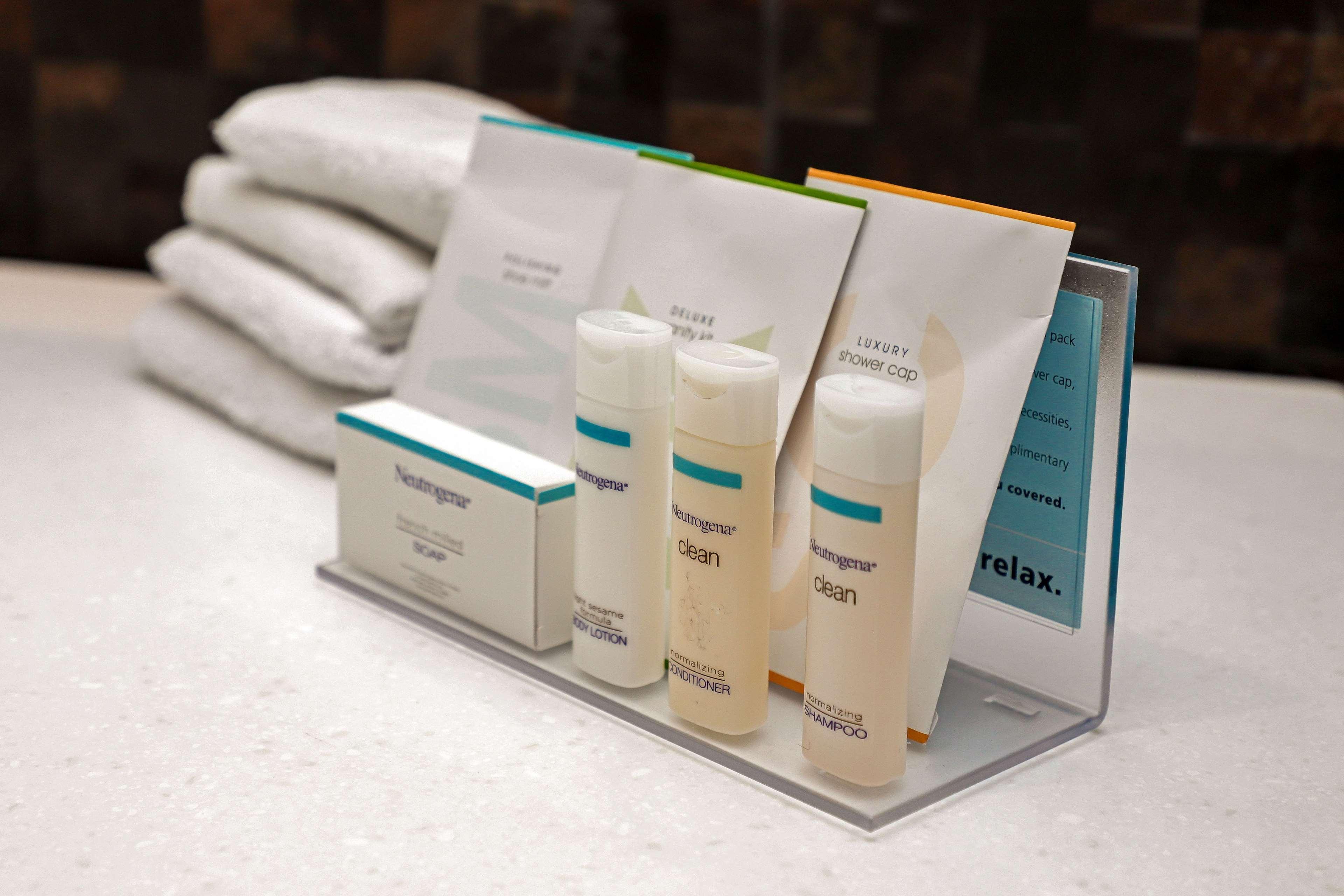 Double Queen Size Bed