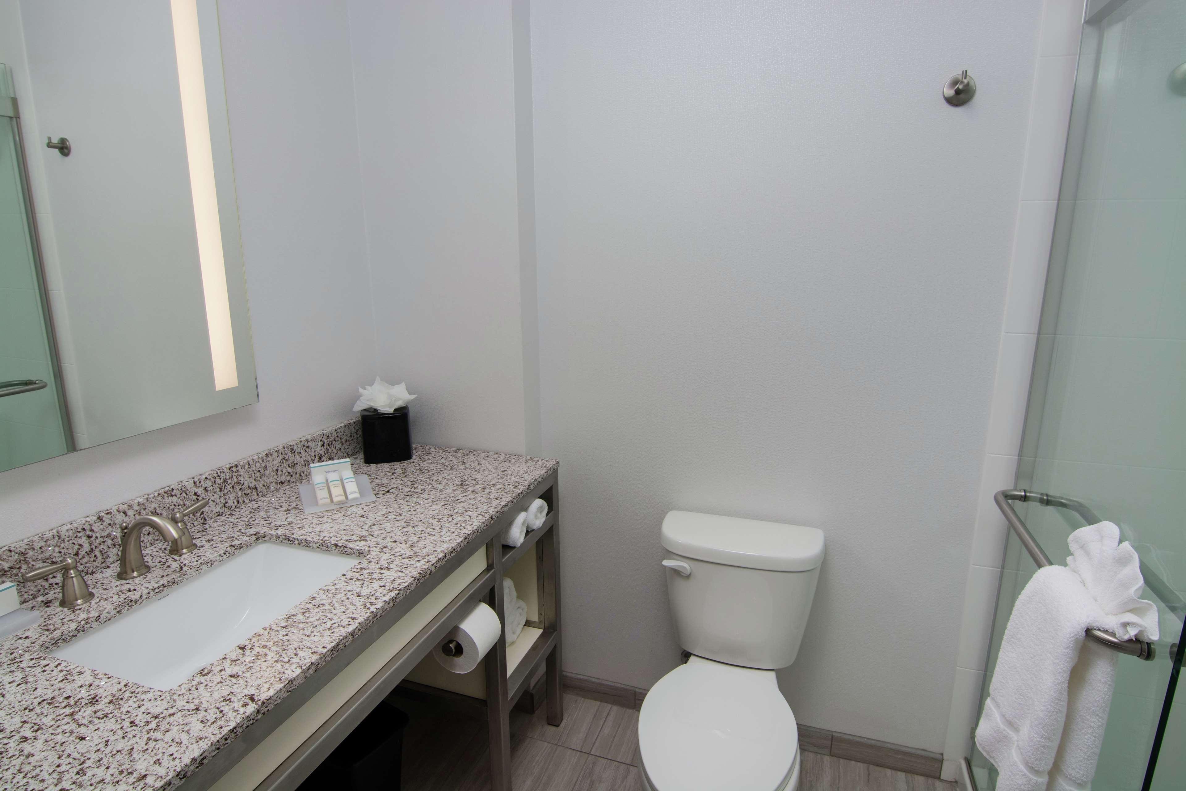 Junior Suite King Size Bed