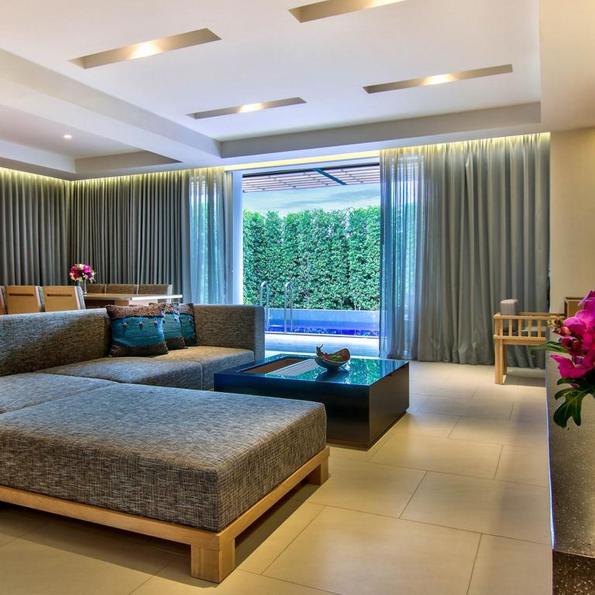 Suite Two Bedrooms with Private Pool