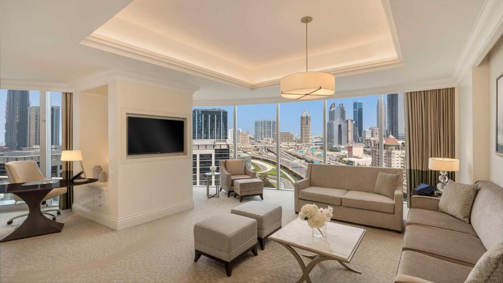 Suite Club Executive