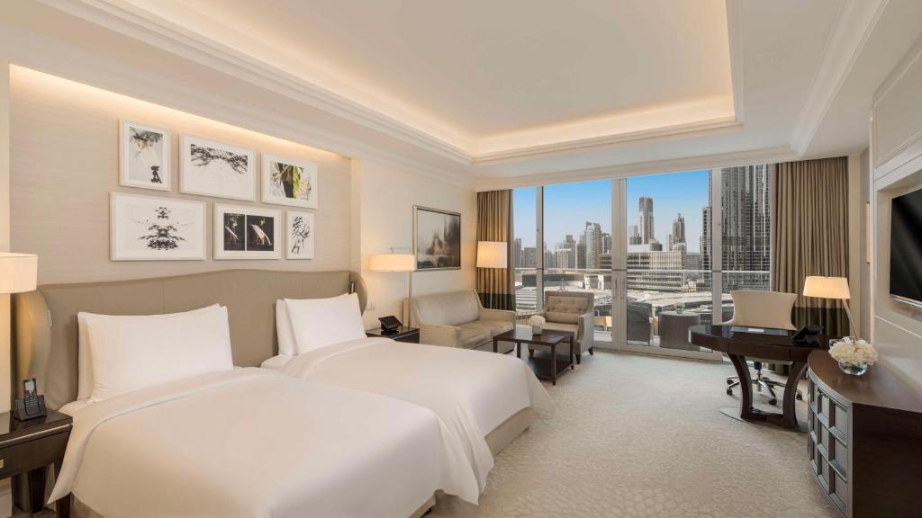 Twin Premier with Views