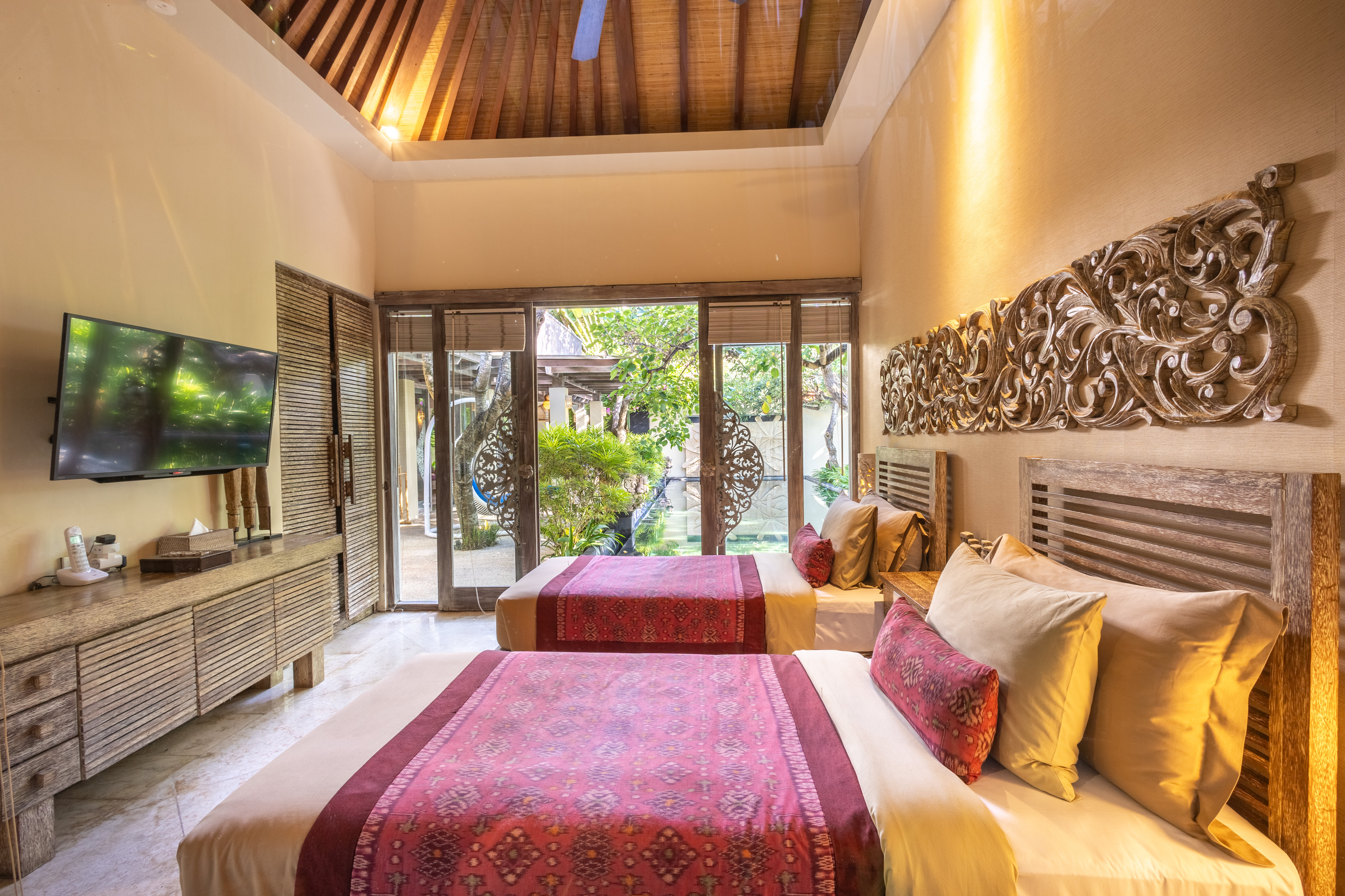 Villa Four Bedrooms with Private Pool