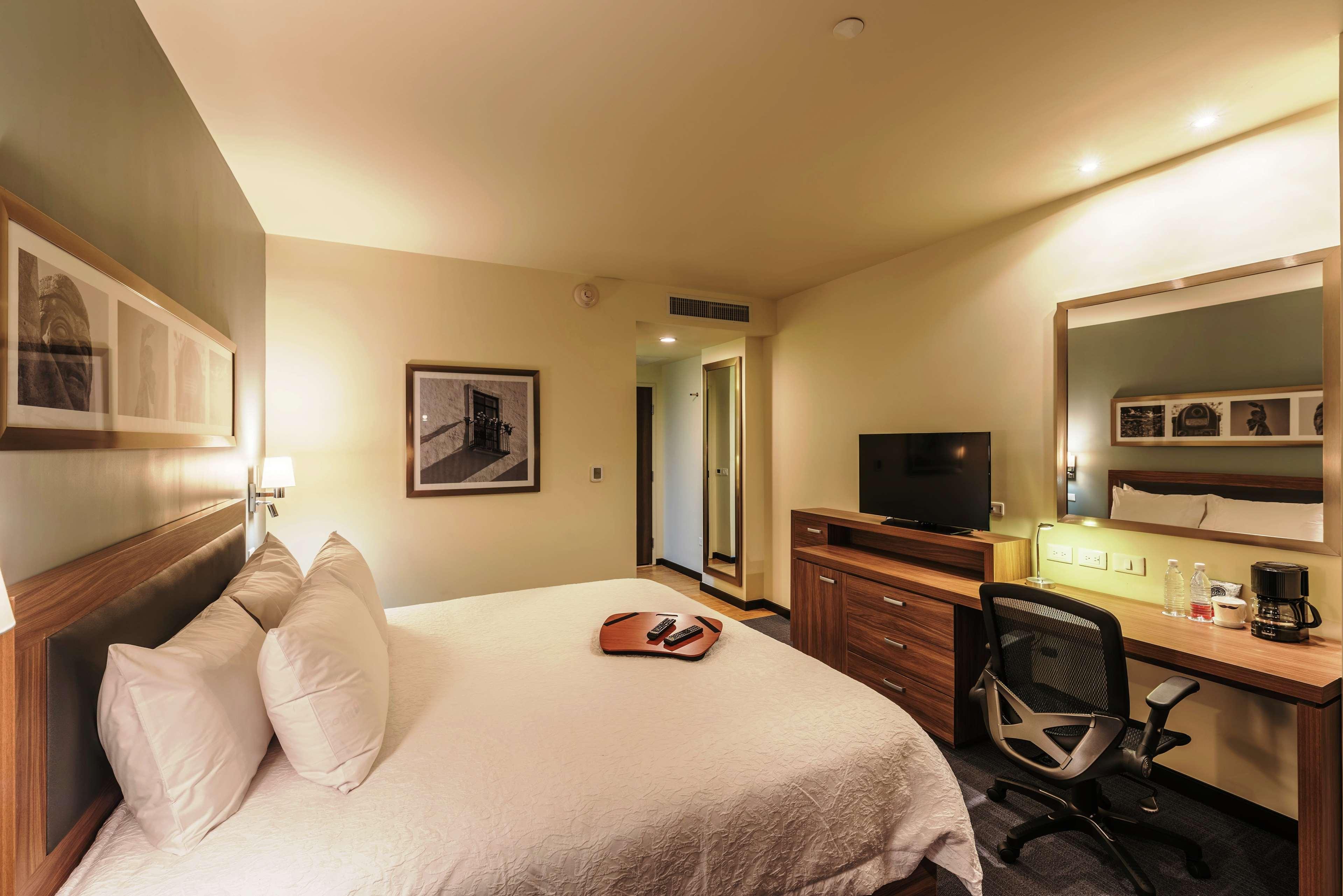 Double King Bed Non Smoking