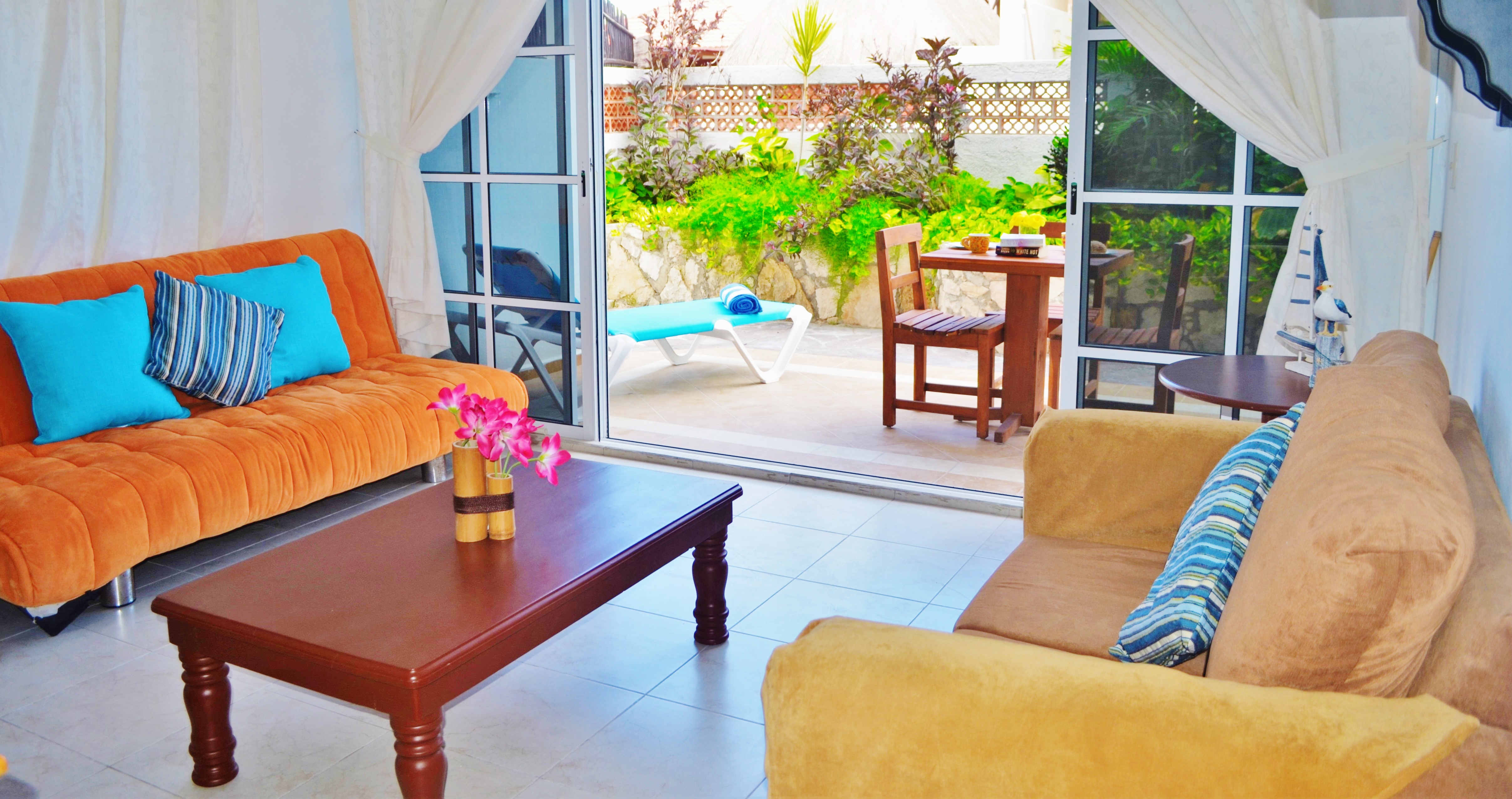 Family Room Garden View