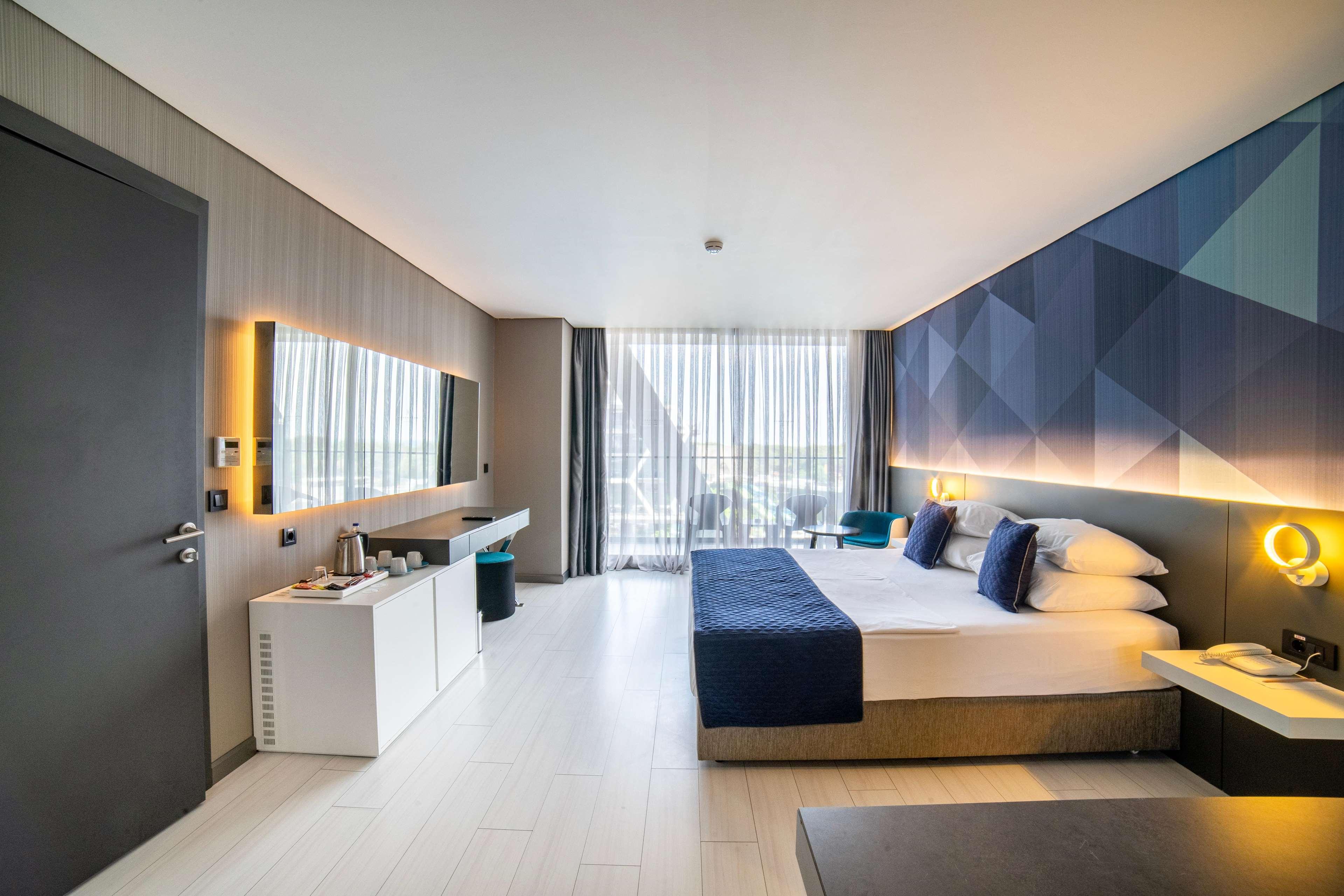 Family Room Superior