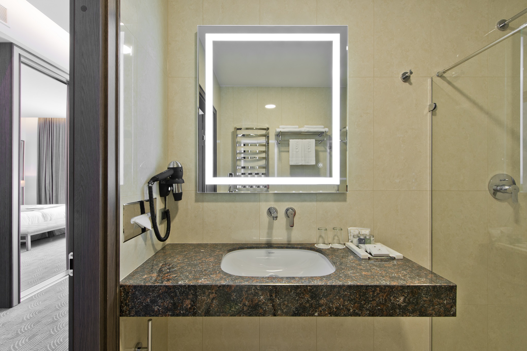 Double or Twin Superior