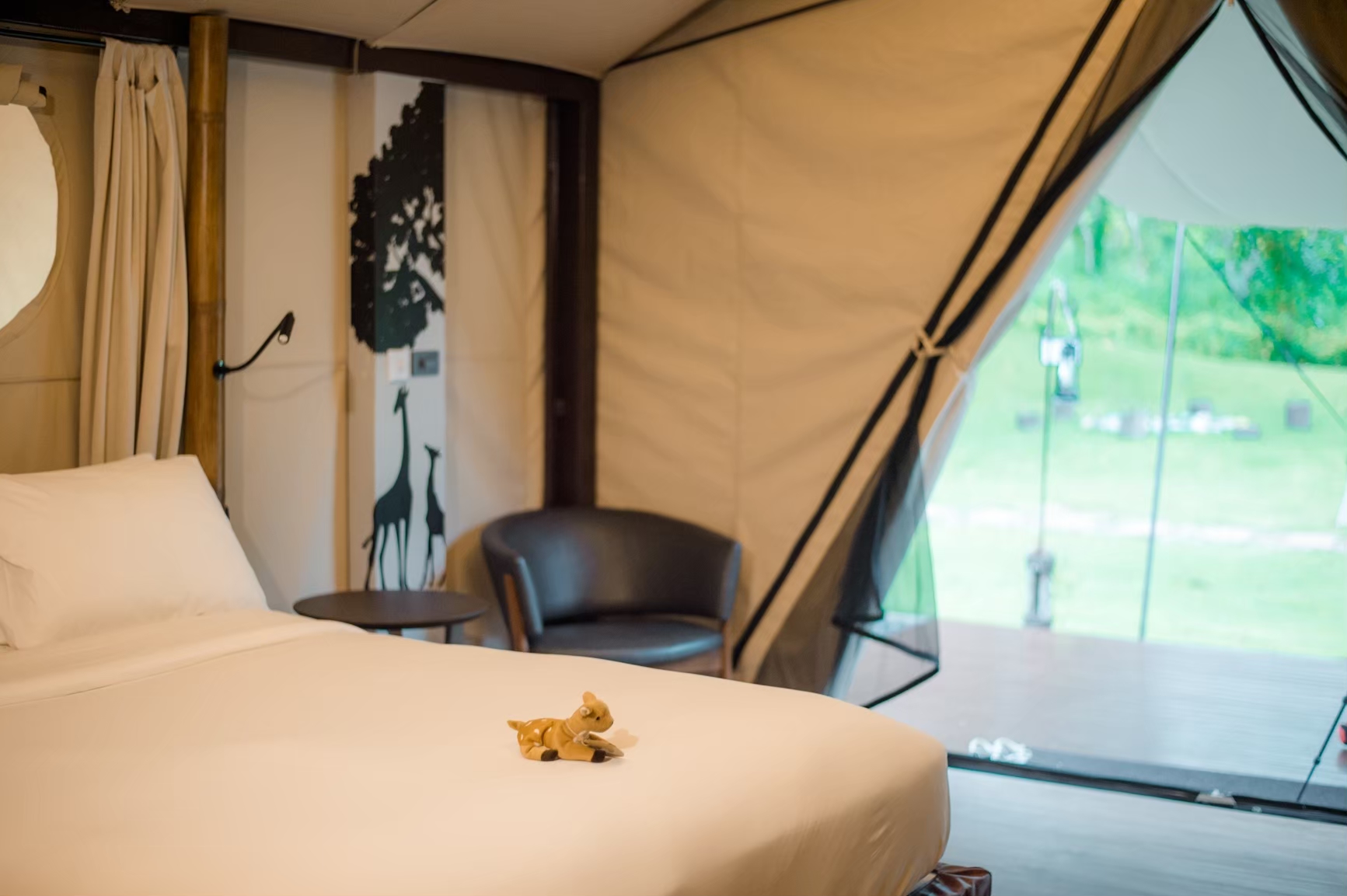 Tent Deluxe One Bedroom