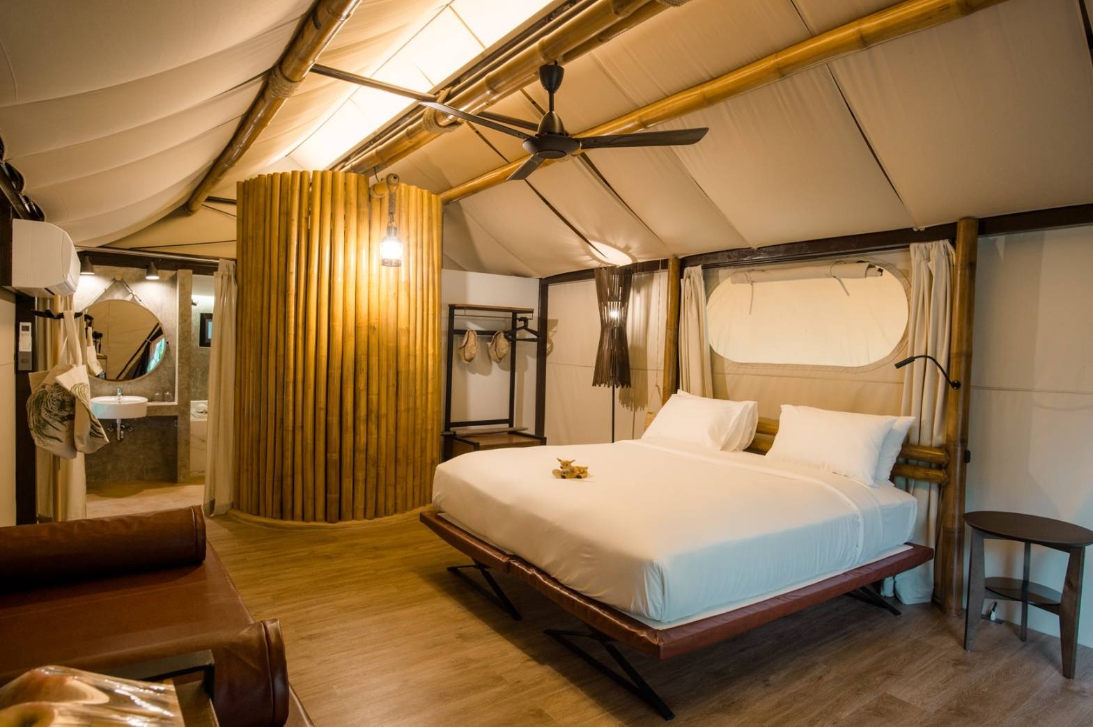 Tent Deluxe One Bedroom