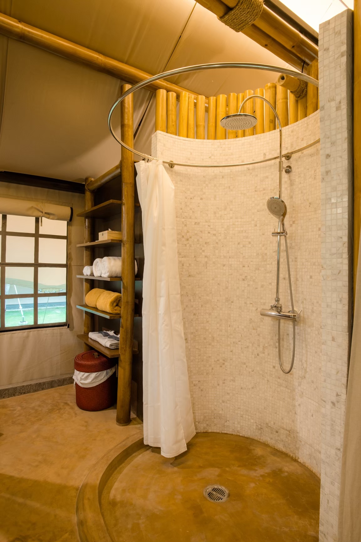 Tent Deluxe One Bedroom