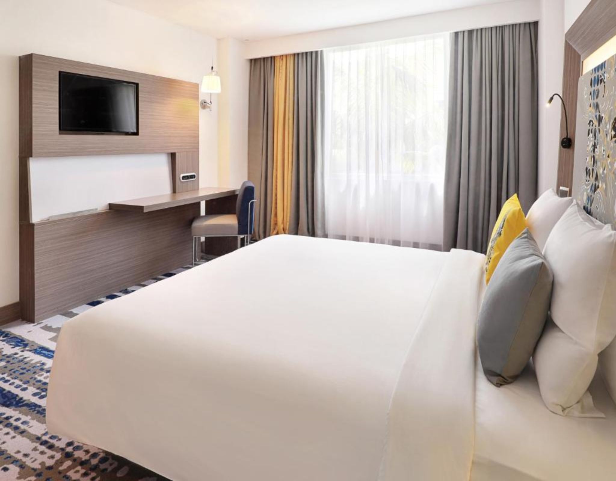 Double Superior King Bed