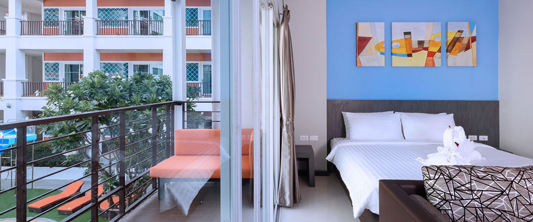 Double or Twin Deluxe