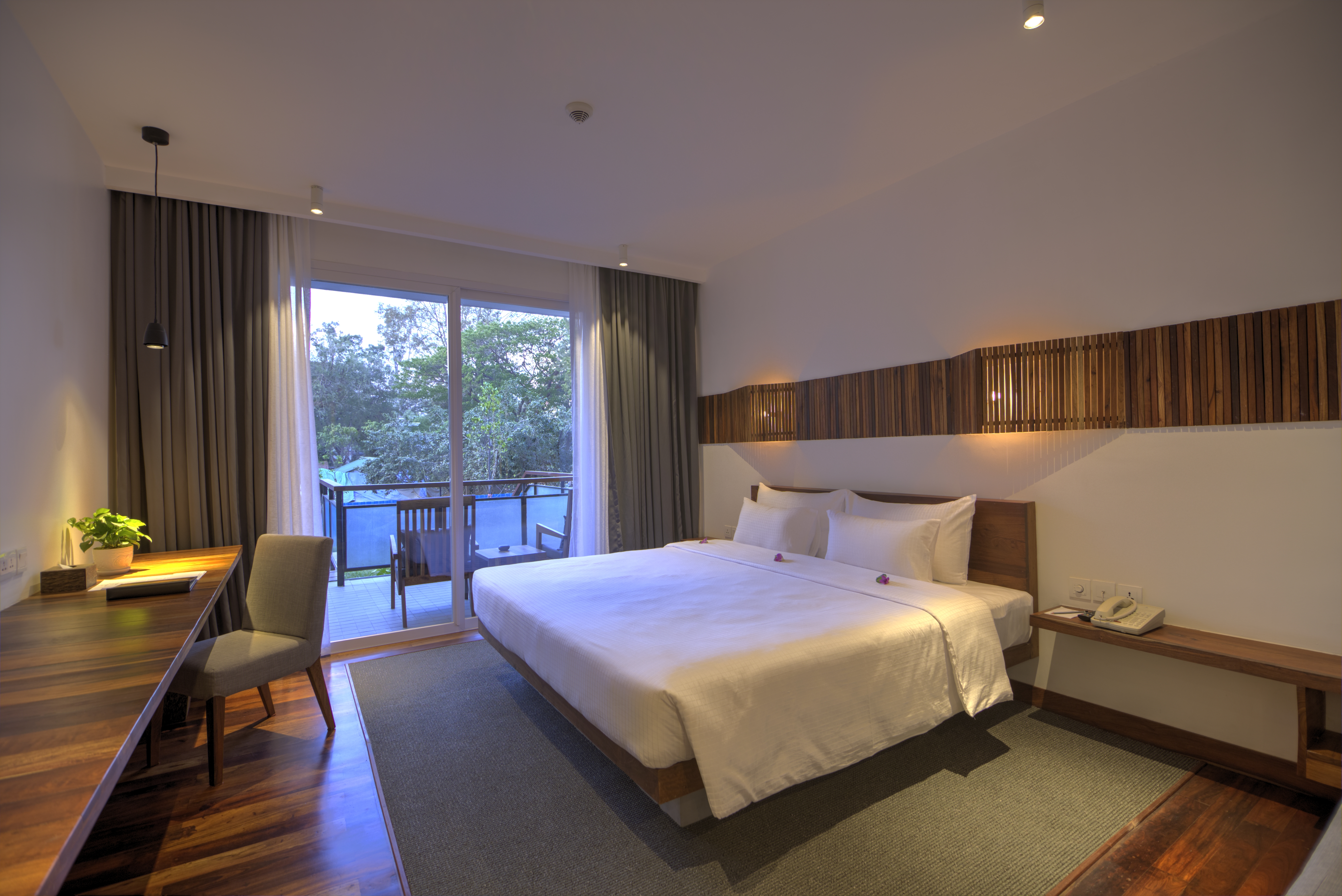 Double Deluxe Executive