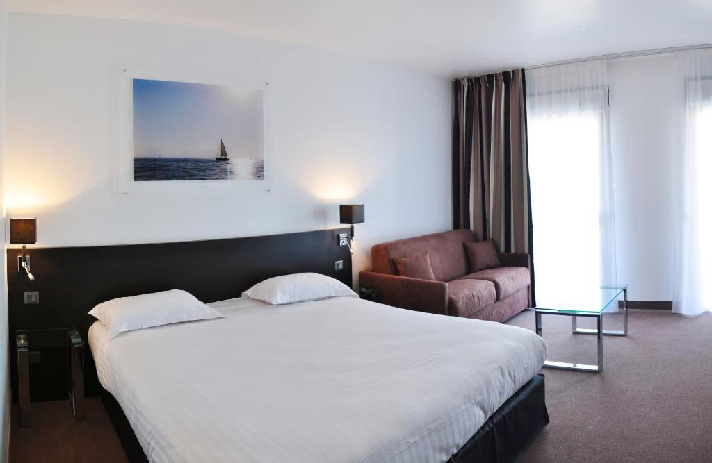 Studio Executive Capacity 2