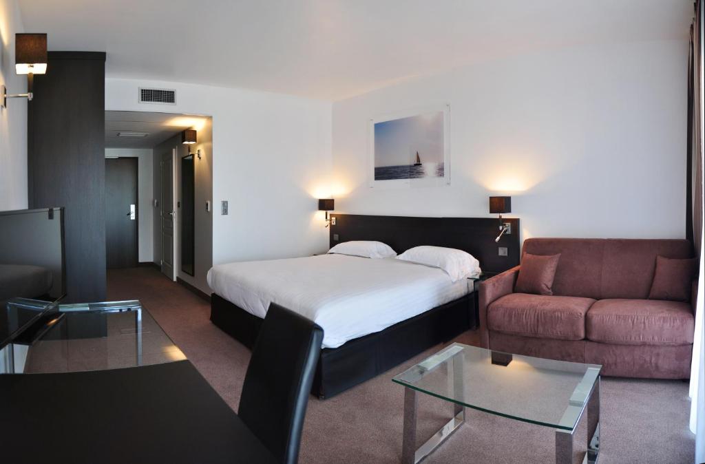 Studio Executive Capacity 2