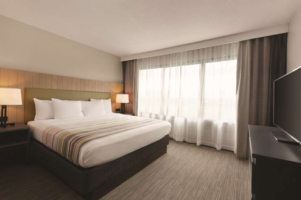 Suite King Bed One Bedroom 