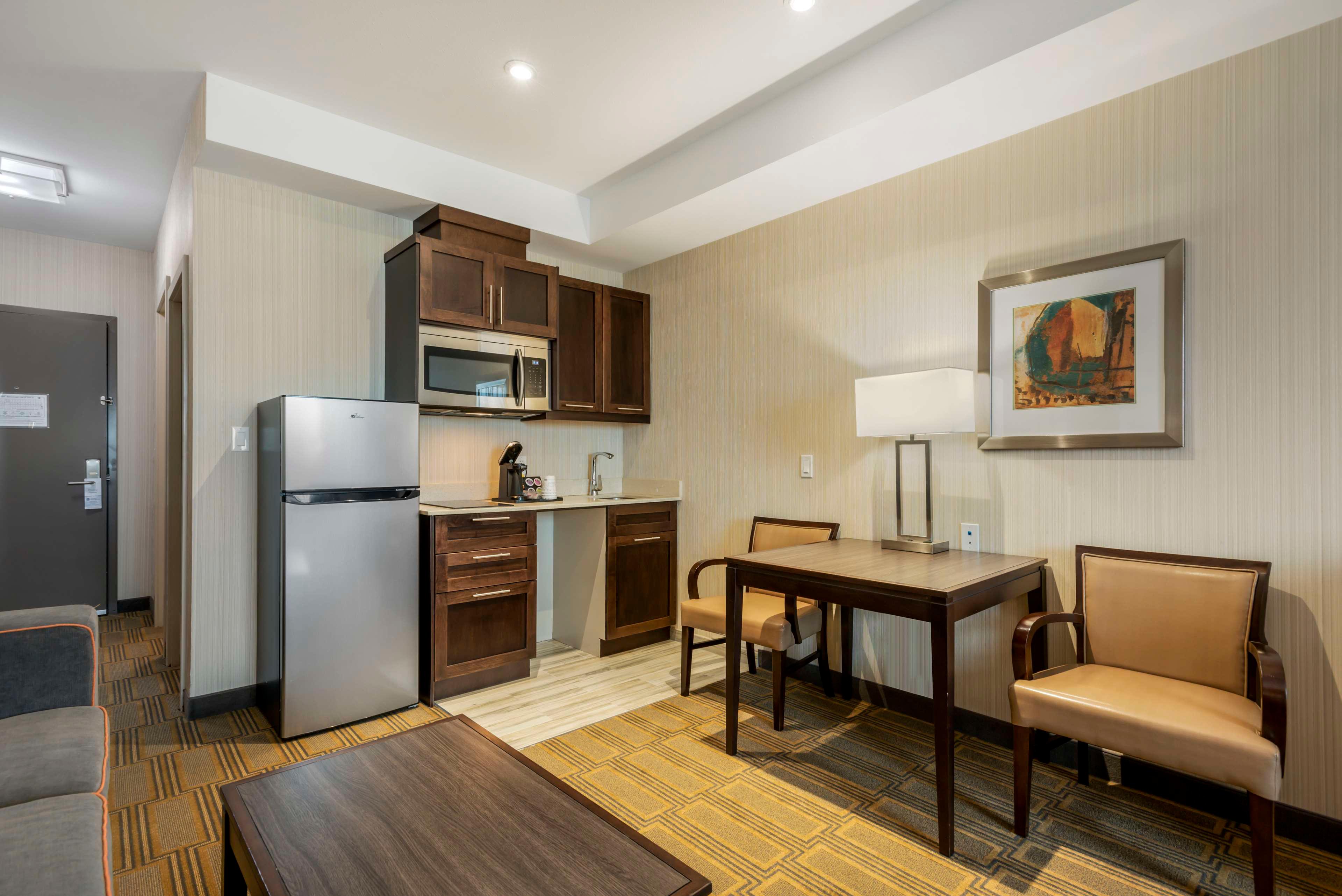 Double Executive King Bed