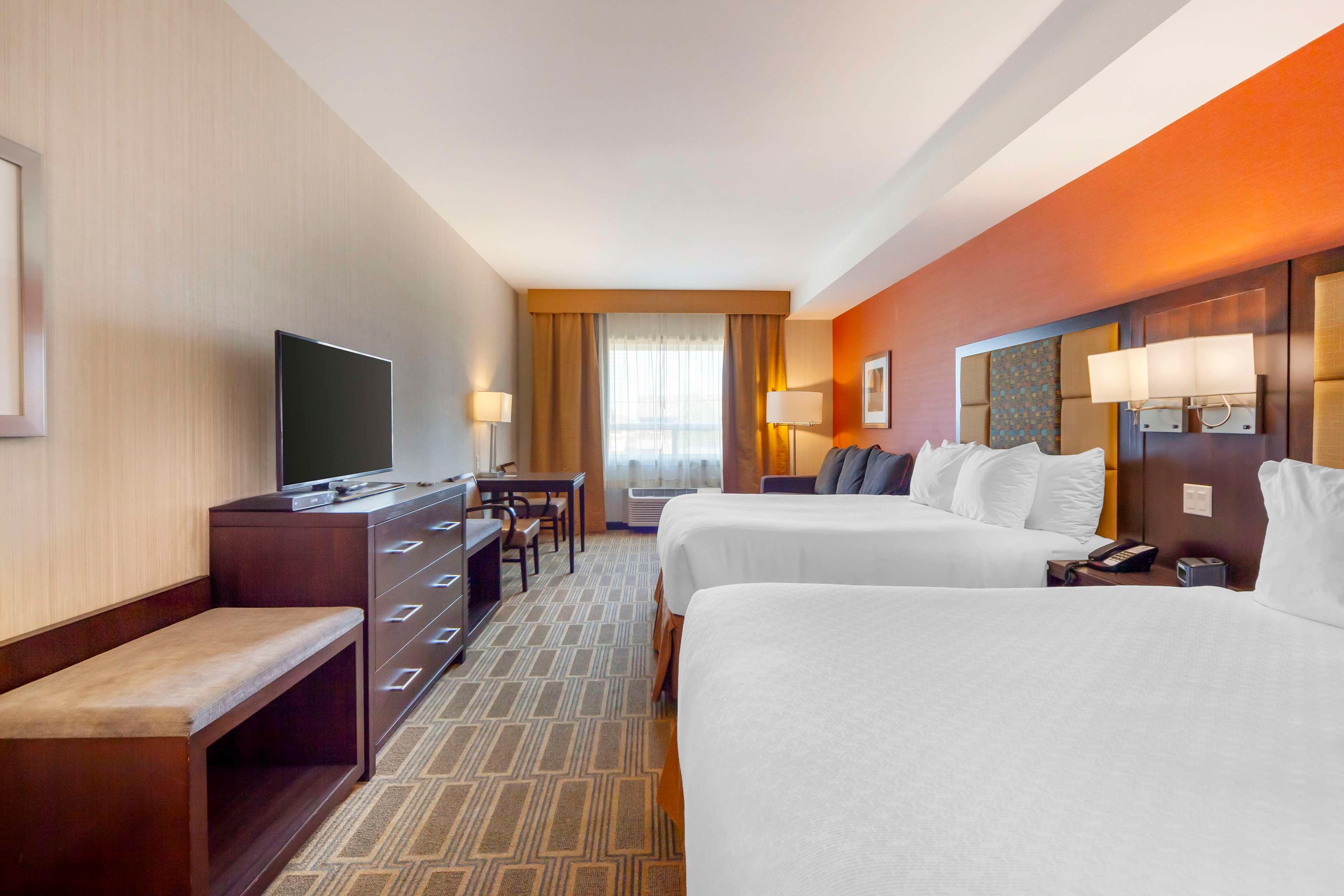 Family Room Two Queen Beds Non Smoking