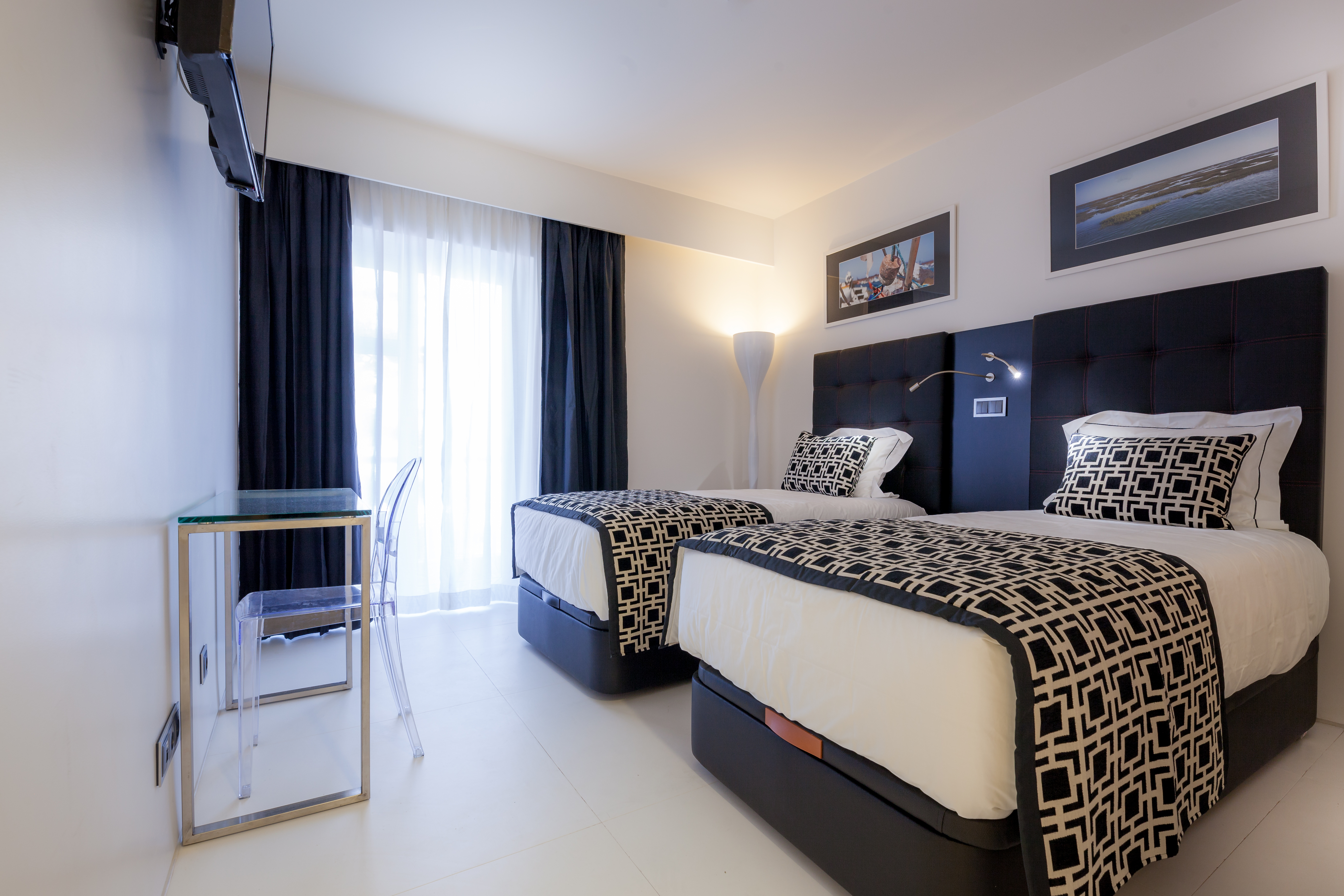 Double or Twin Superior