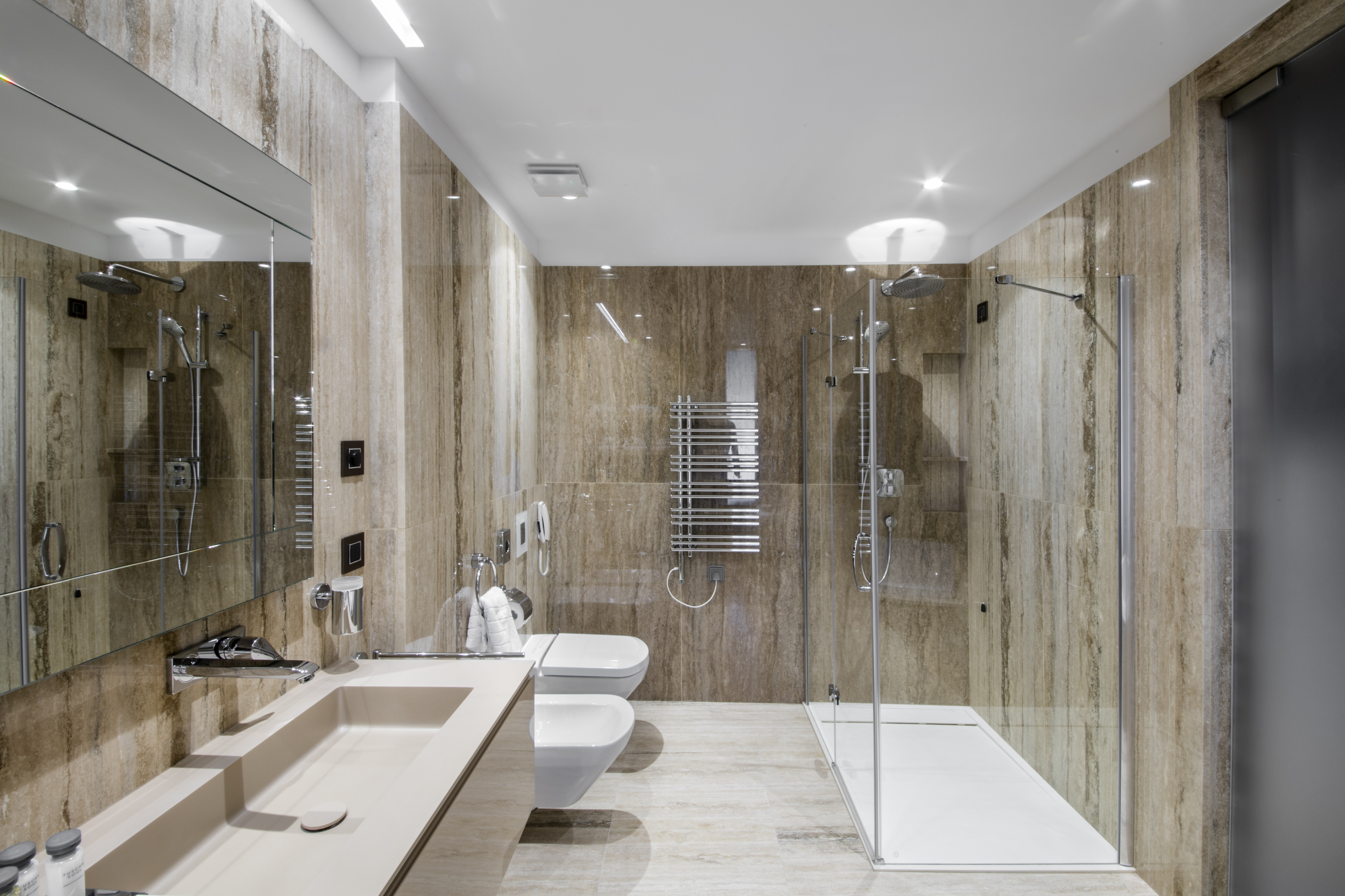 Double Deluxe Side Sea View