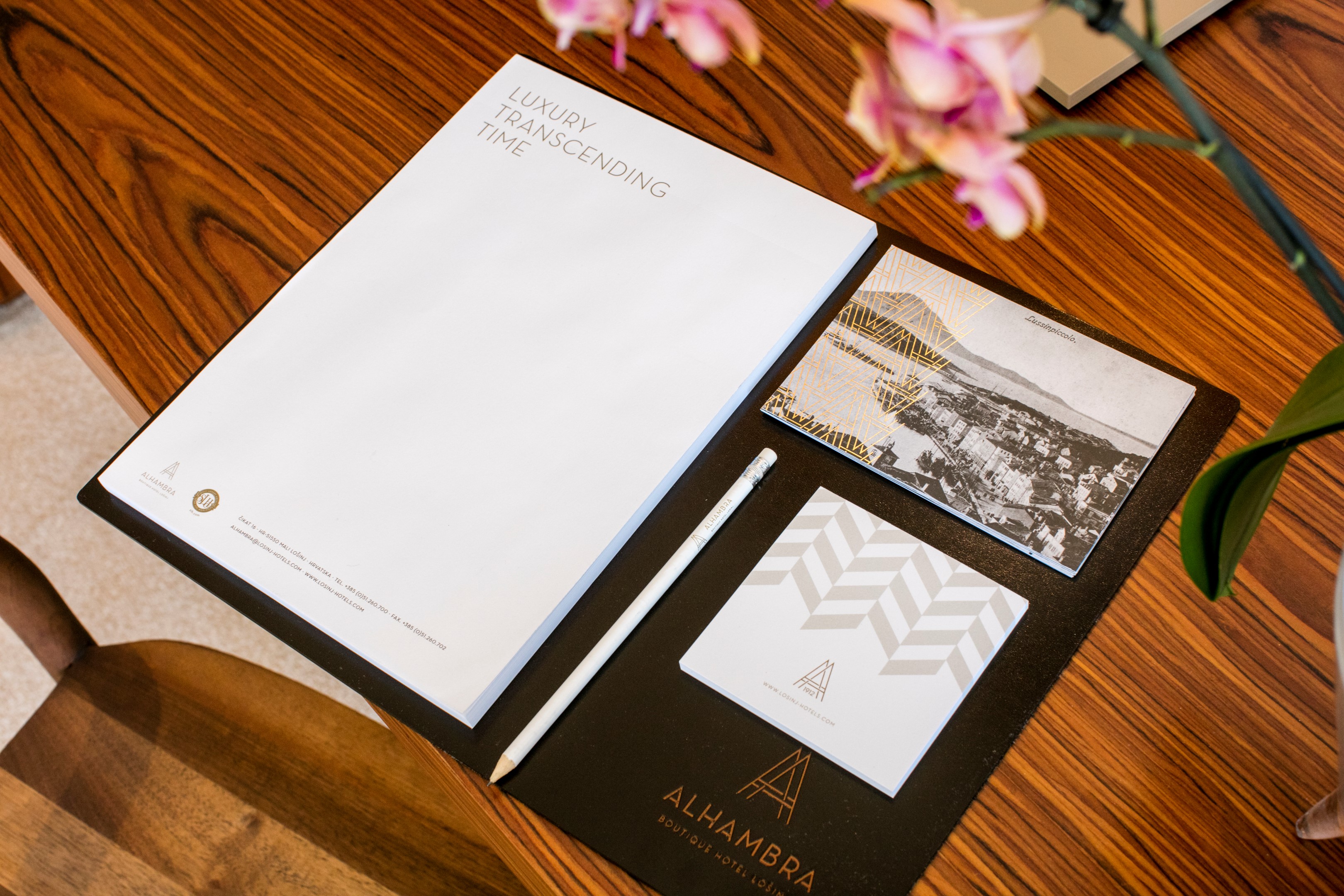 Double Deluxe Side Sea View