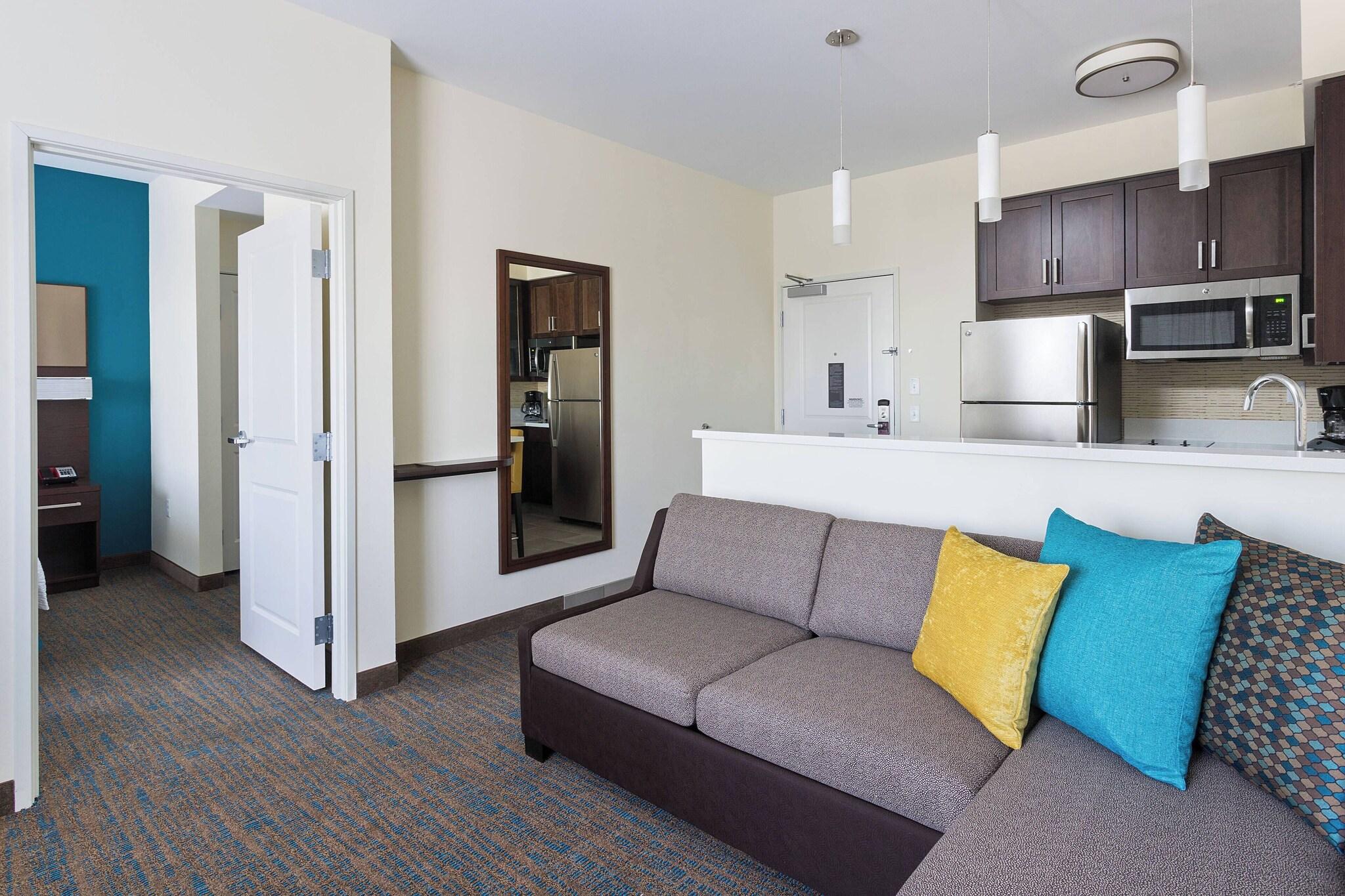 Suite King Bed One Bedroom 