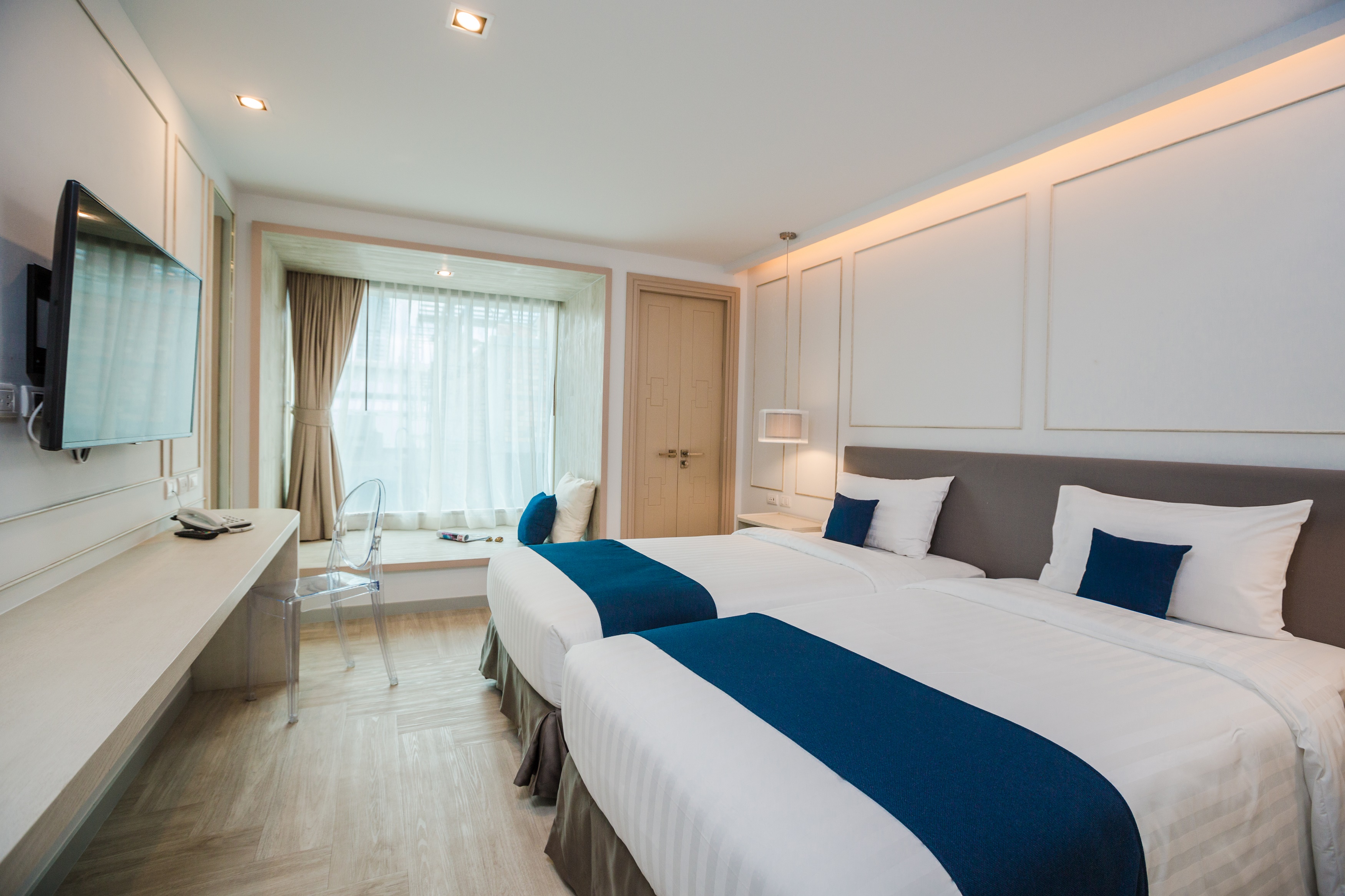 Double or Twin Deluxe