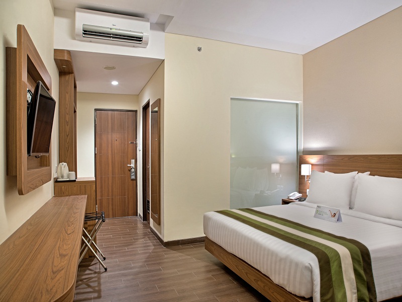 Double or Twin Deluxe