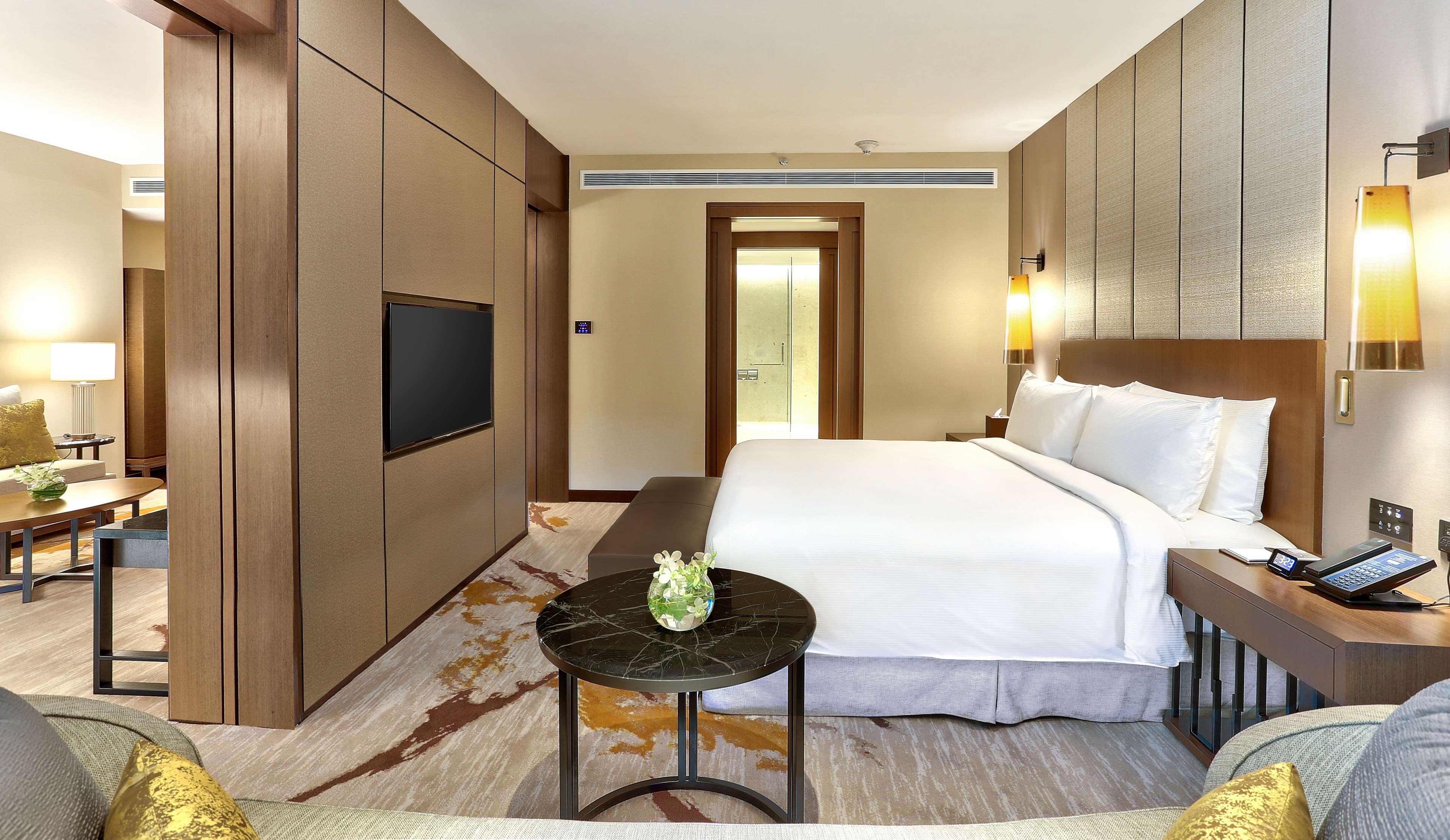 Suite Executive King Bed