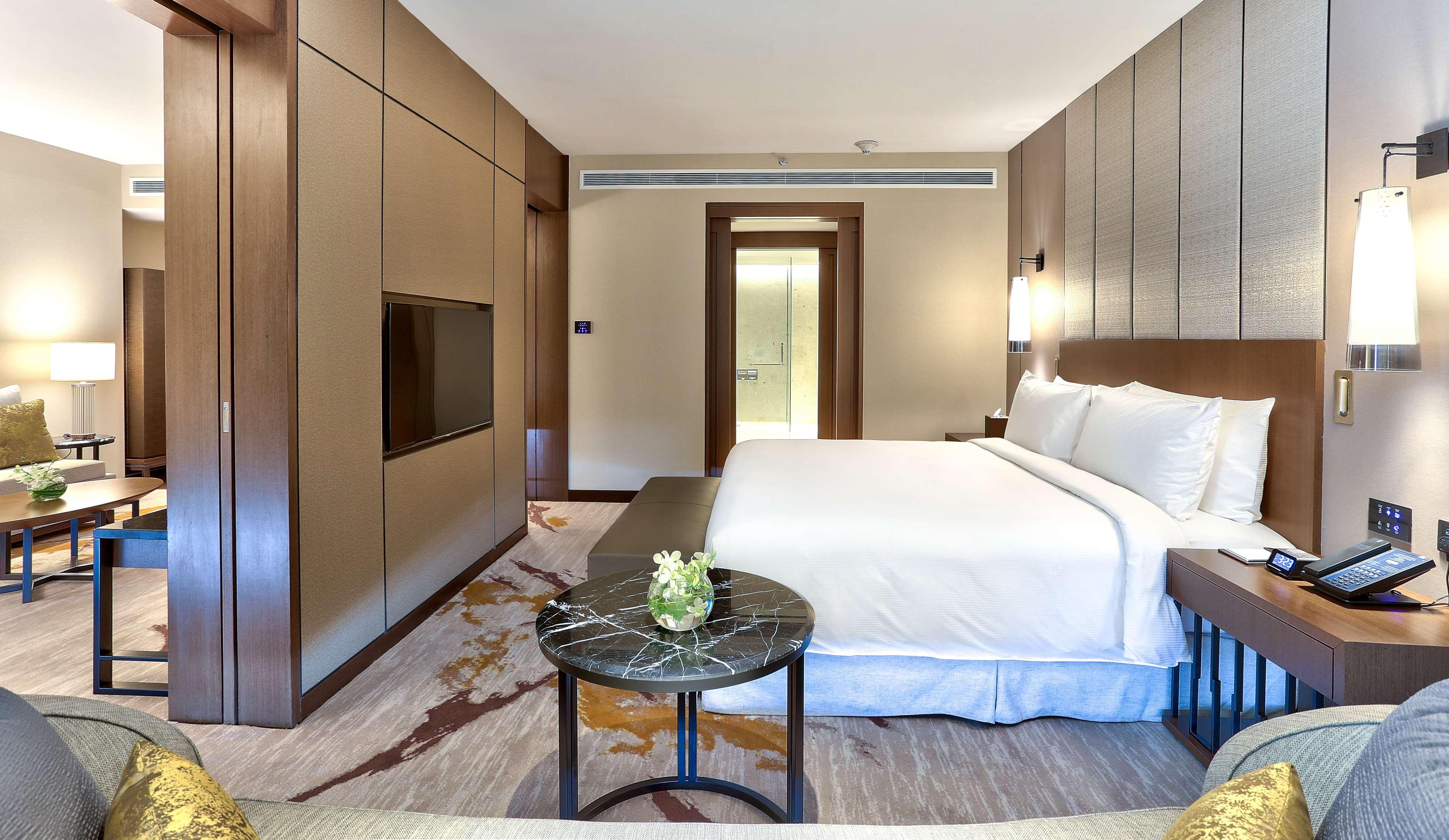 Suite Executive King Bed