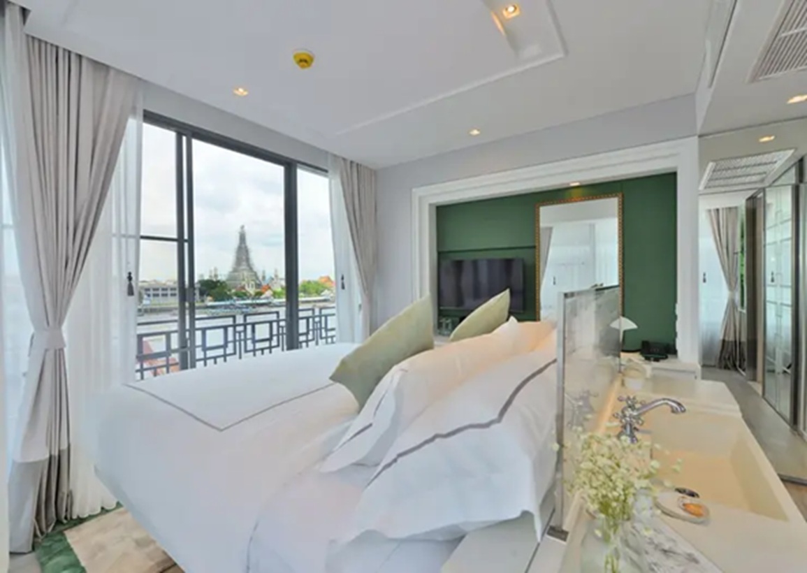 Double or Twin Deluxe