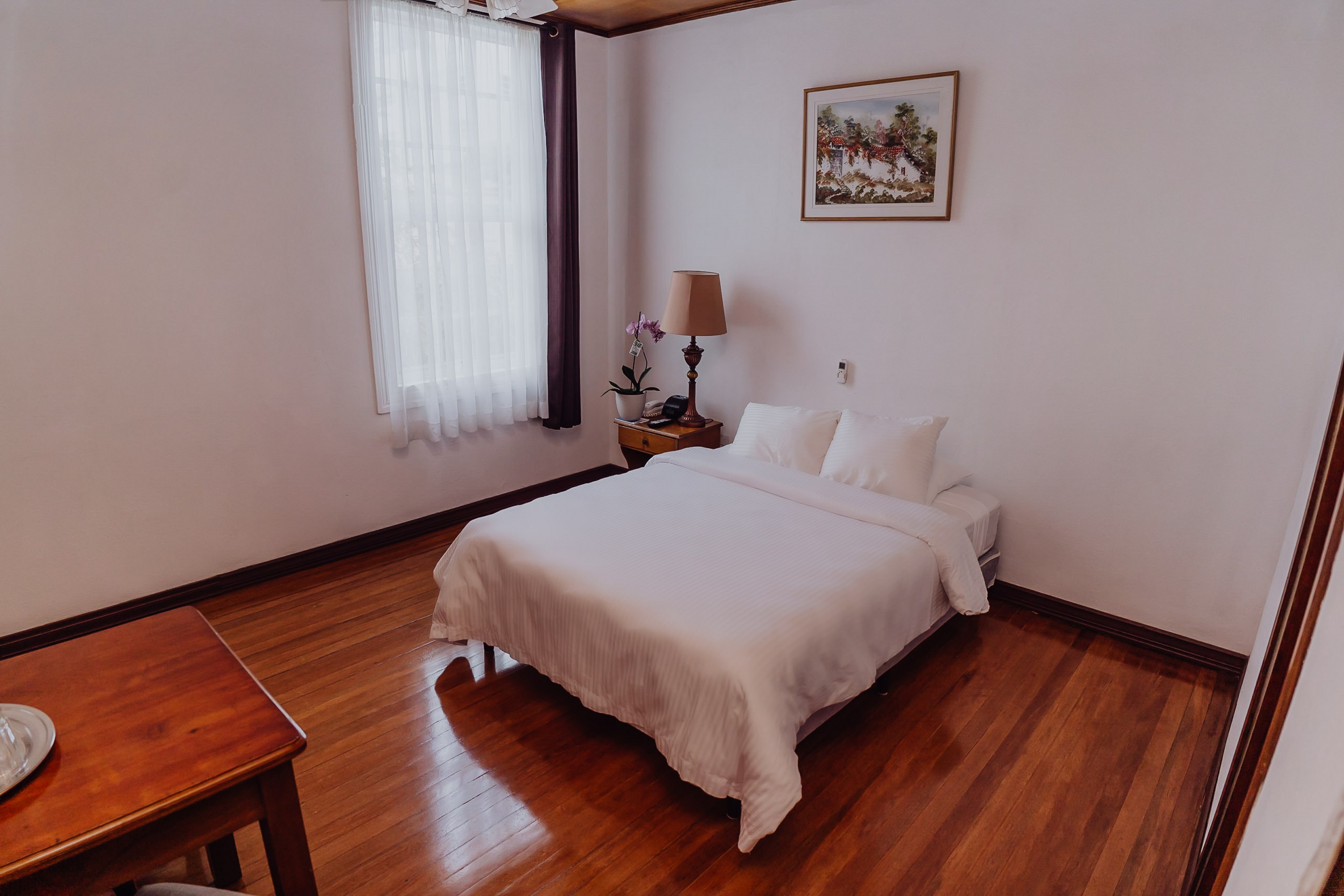 Double Deluxe One Bed