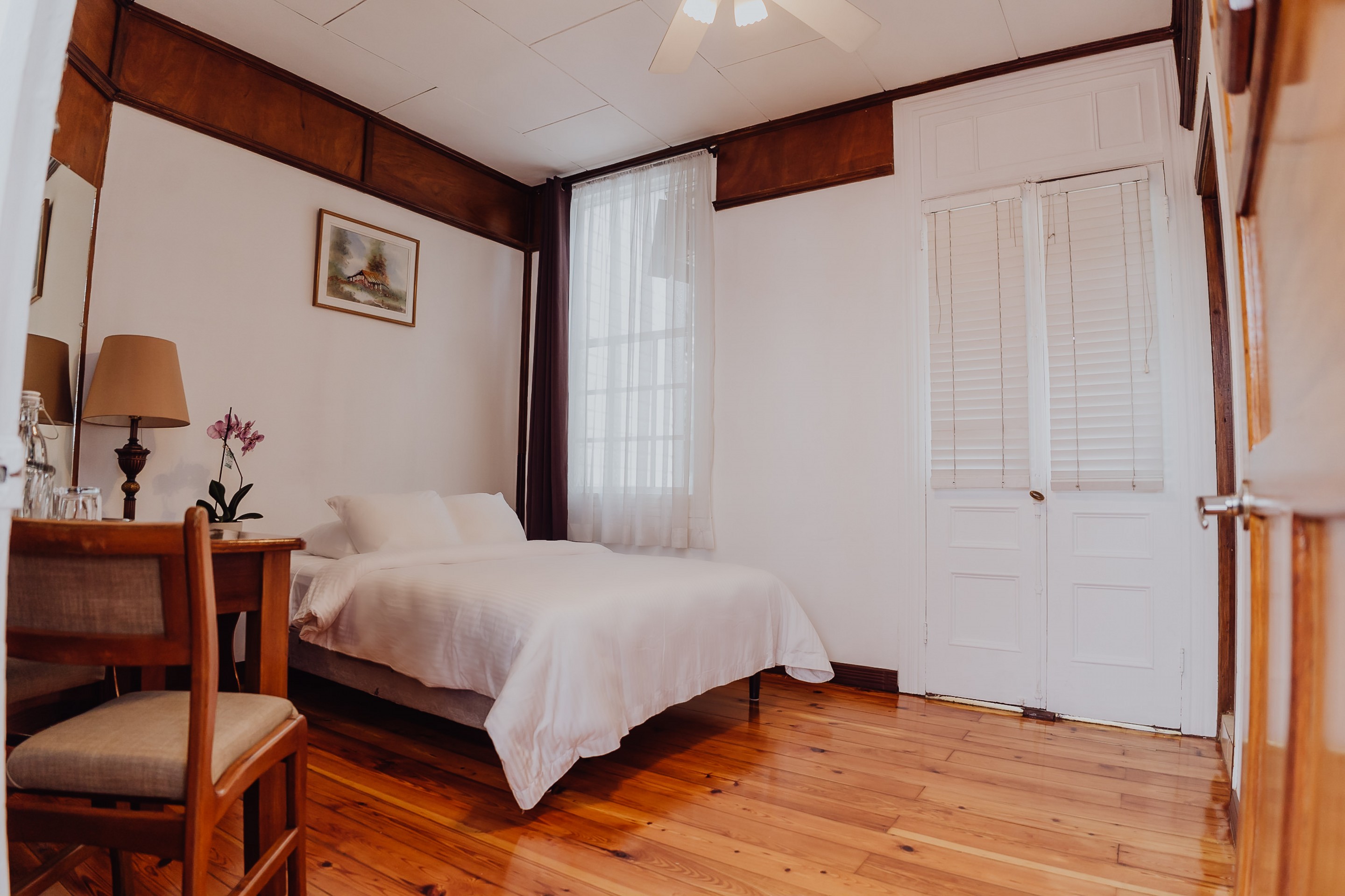 Double Deluxe One Bed