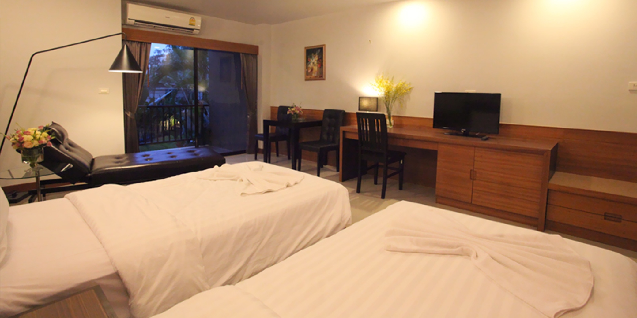 Double or Twin Deluxe with Balcony