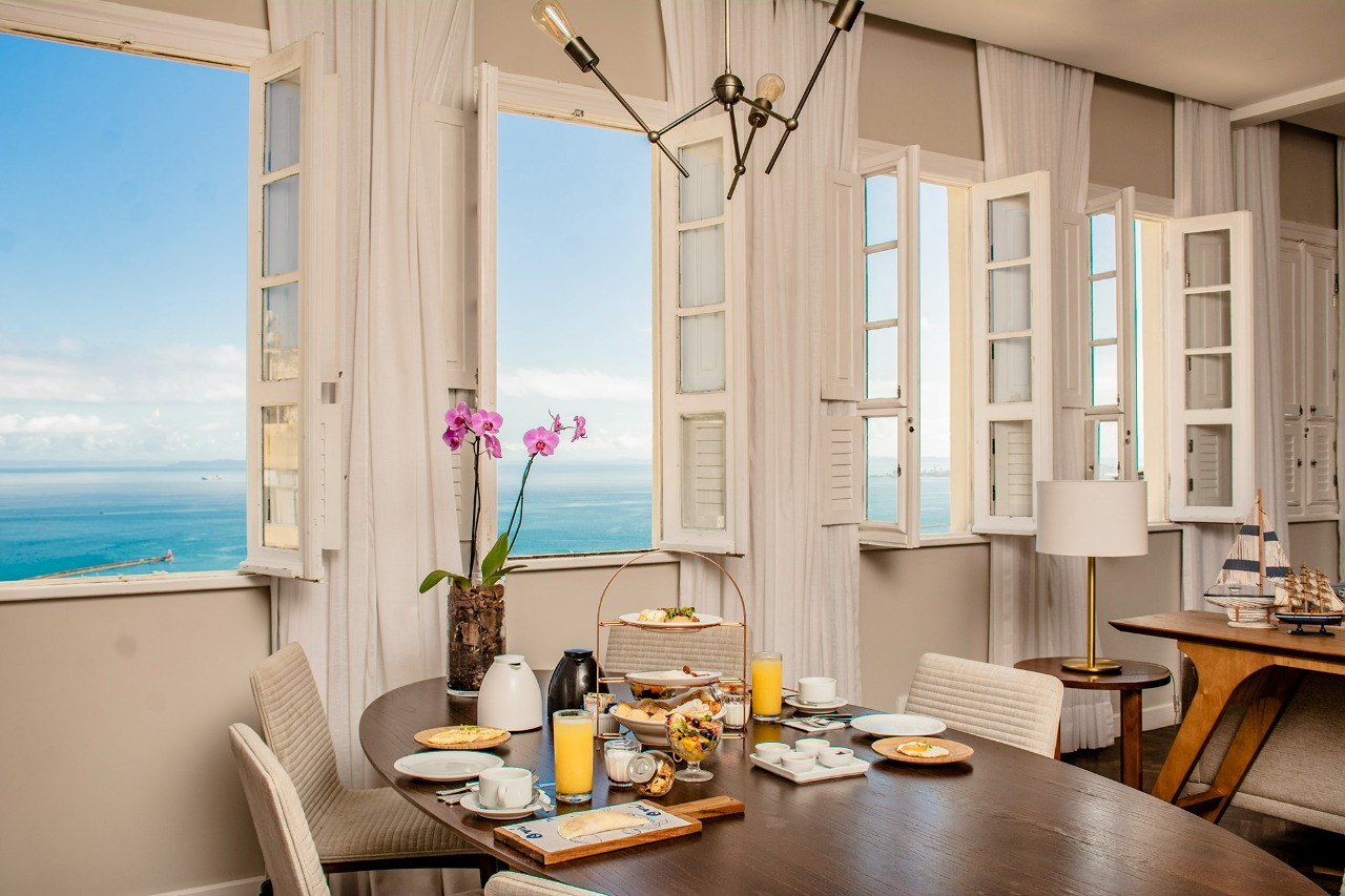 Suite Deluxe Ocean View Superior