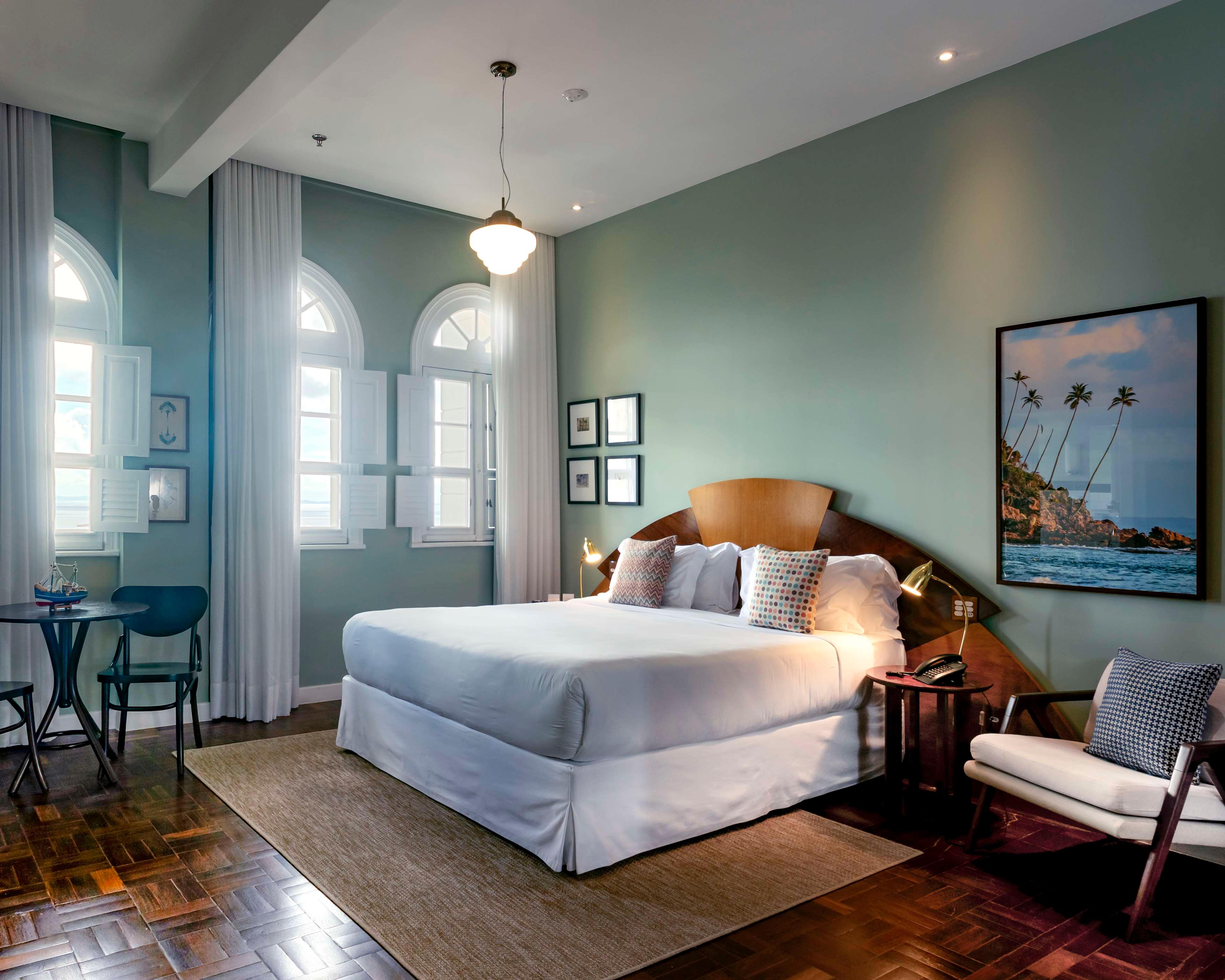 Double Deluxe King Bed