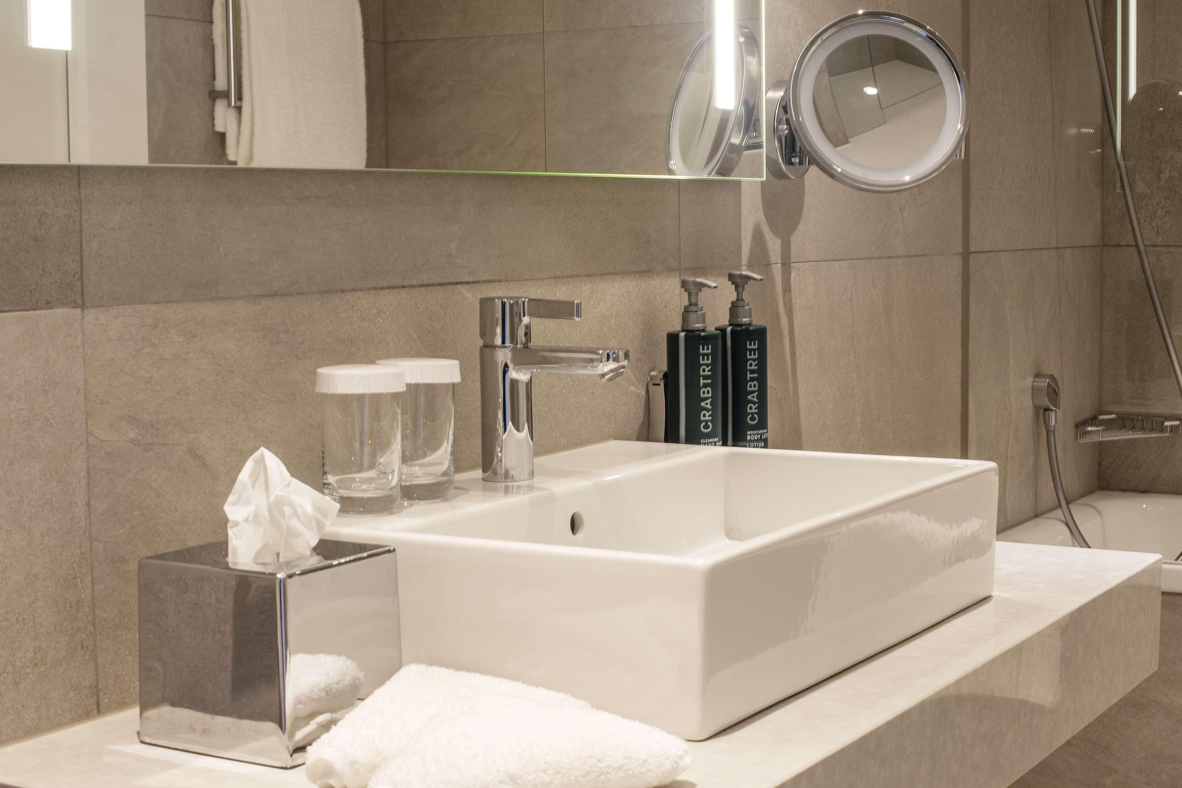 Suite King Bed One Bedroom 