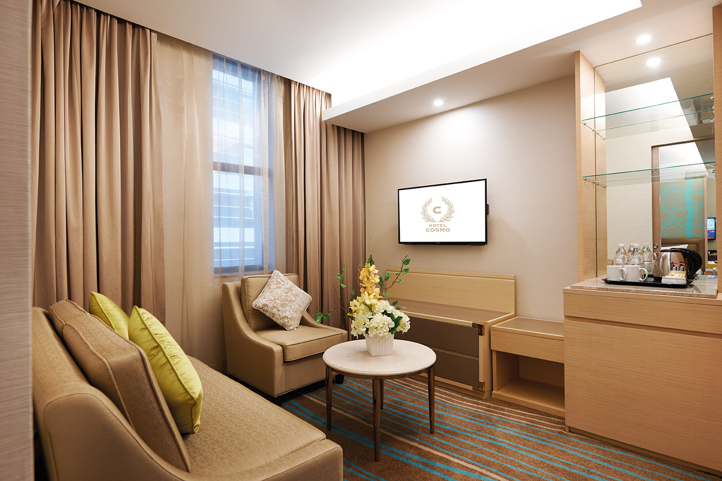 Junior Suite King Size Bed