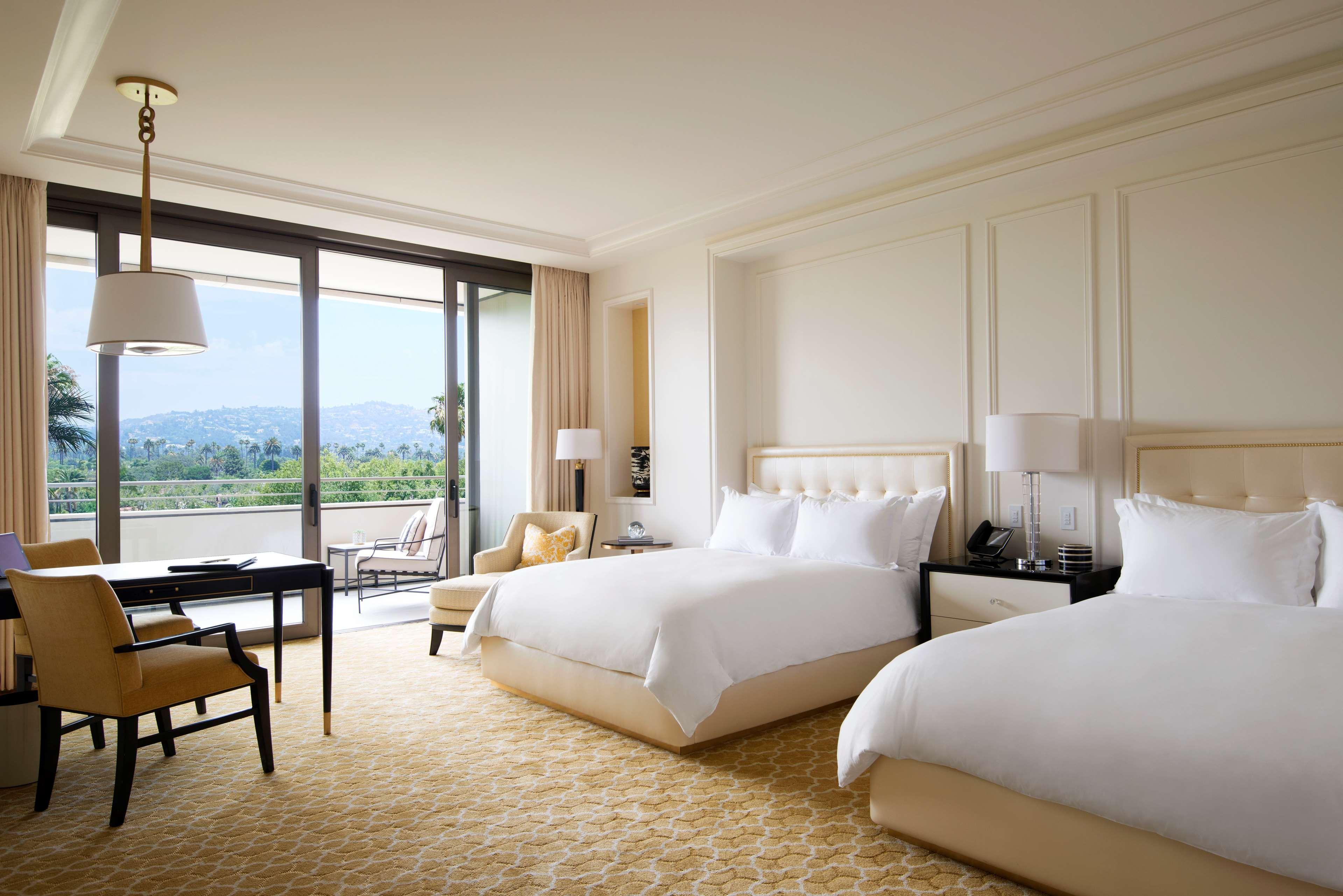 Double Deluxe Two Queen Beds